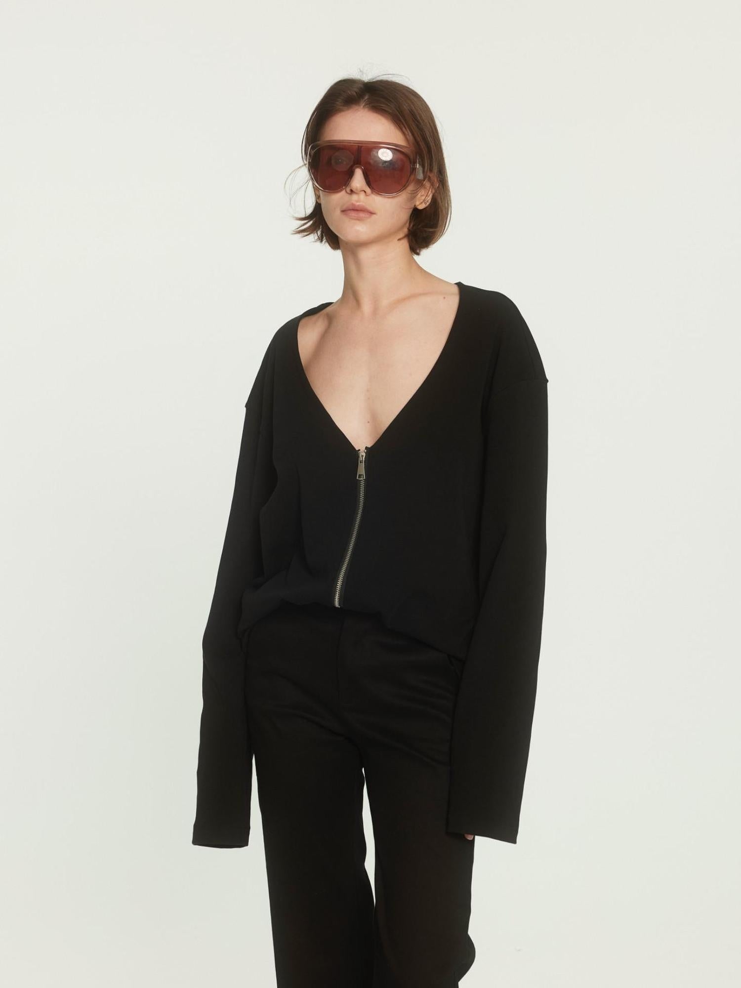 BUZHOU Soft Cotton Stretch Commuter Loose Fit Zip Black Low Neck Cardigans