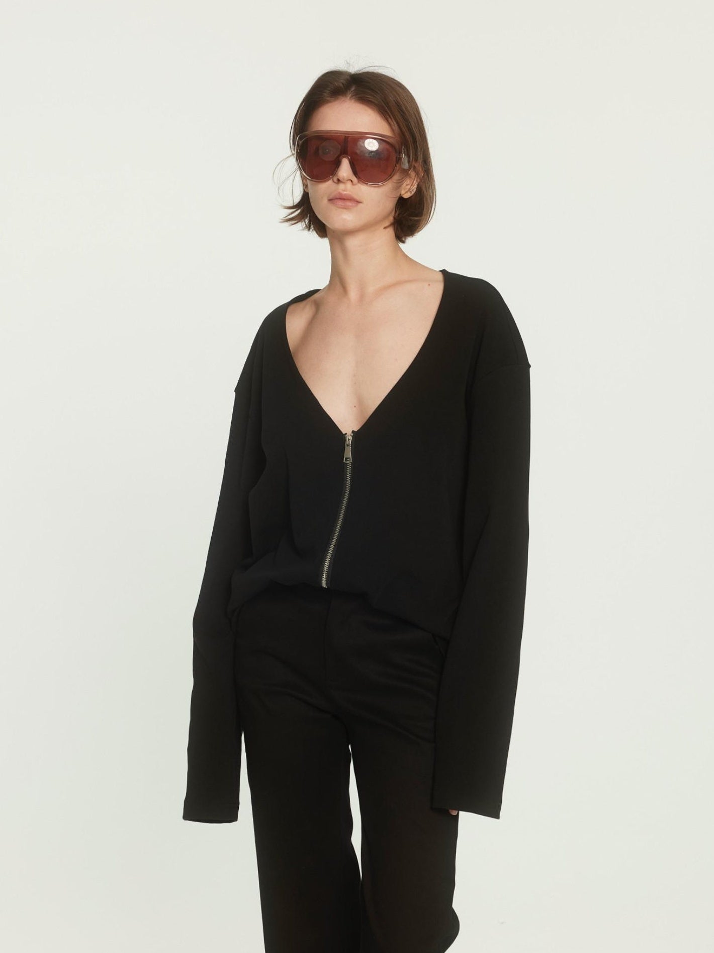 BUZHOU Soft Cotton Stretch Commuter Loose Fit Zip Black Low Neck Cardigans