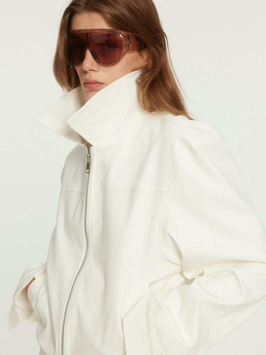 BUZHOU Stretch Cotton Loose Fit Lapel Zip Short White Wide Shoulder Cropped Jackets