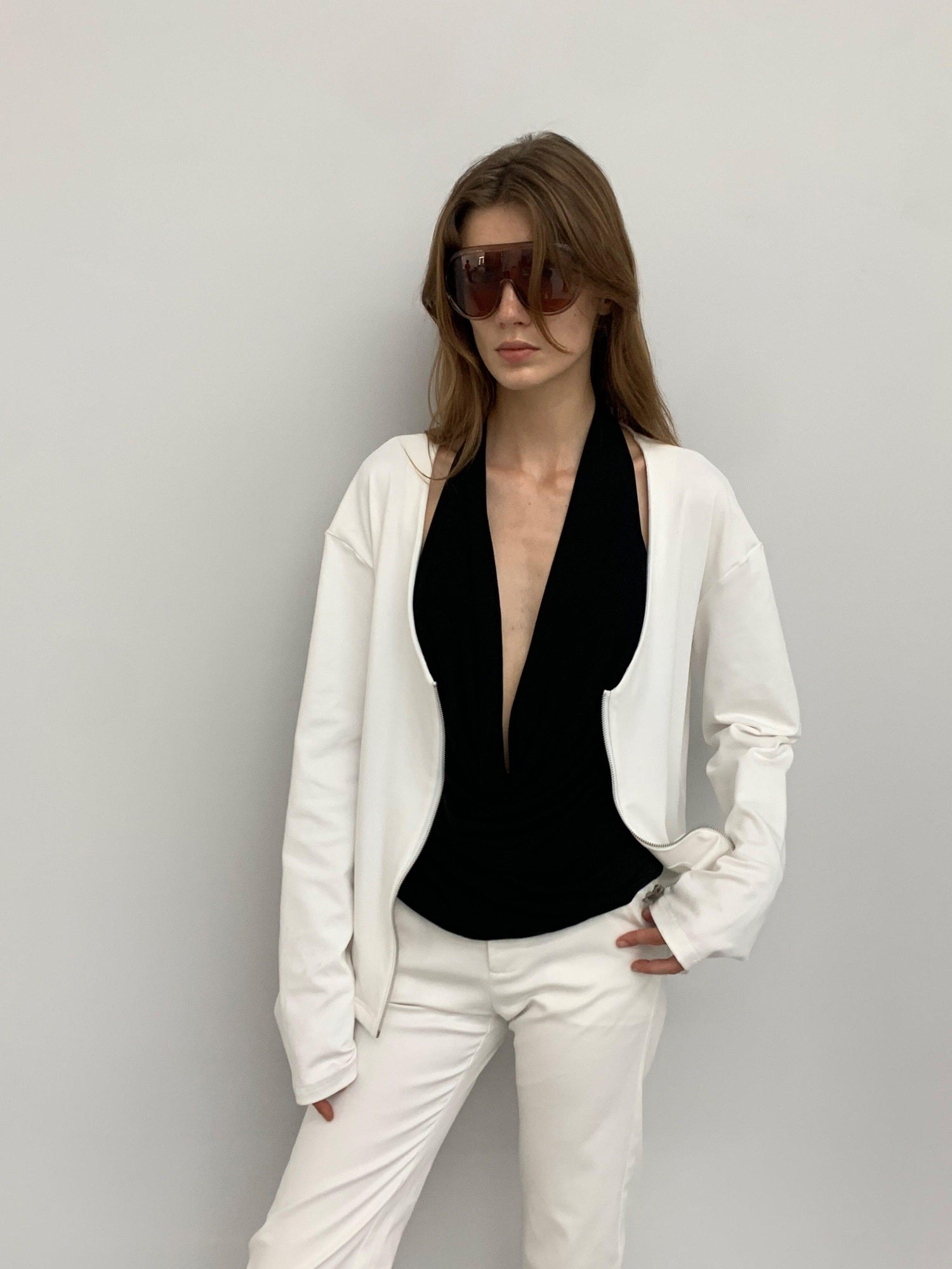 BUZHOU Zipper Front Original Straight Fit Low V-neck Casual White Knit Tops Cardigans