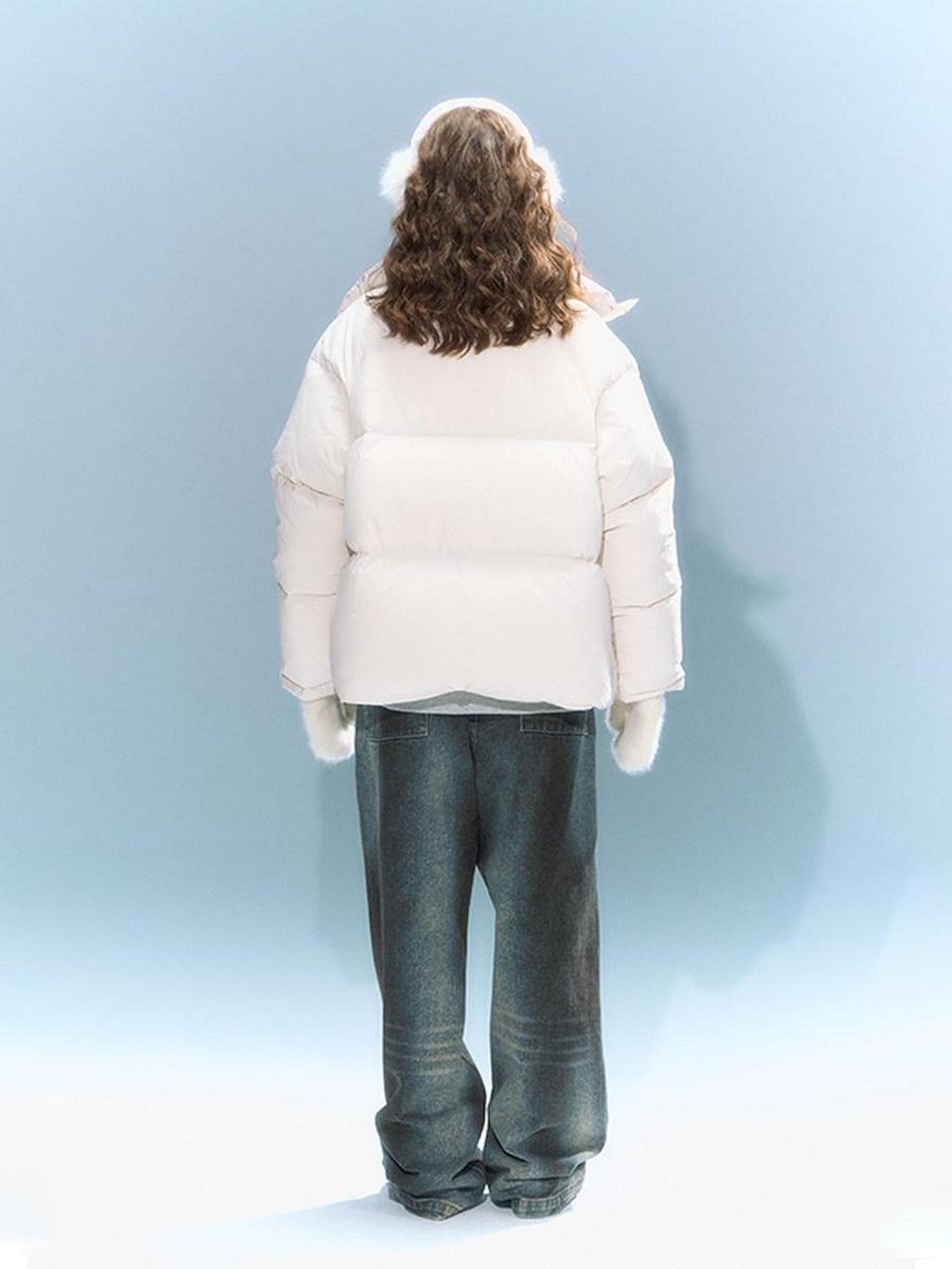 DeleteEx 90 Percent Duck Down Warmth Artistic Hoodless White Regular Down Jackets