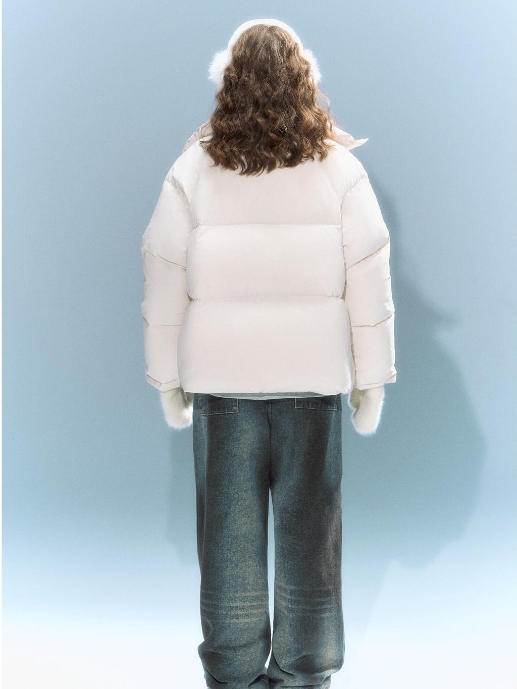 DeleteEx 90 Percent Duck Down Warmth Artistic Hoodless White Regular Down Jackets
