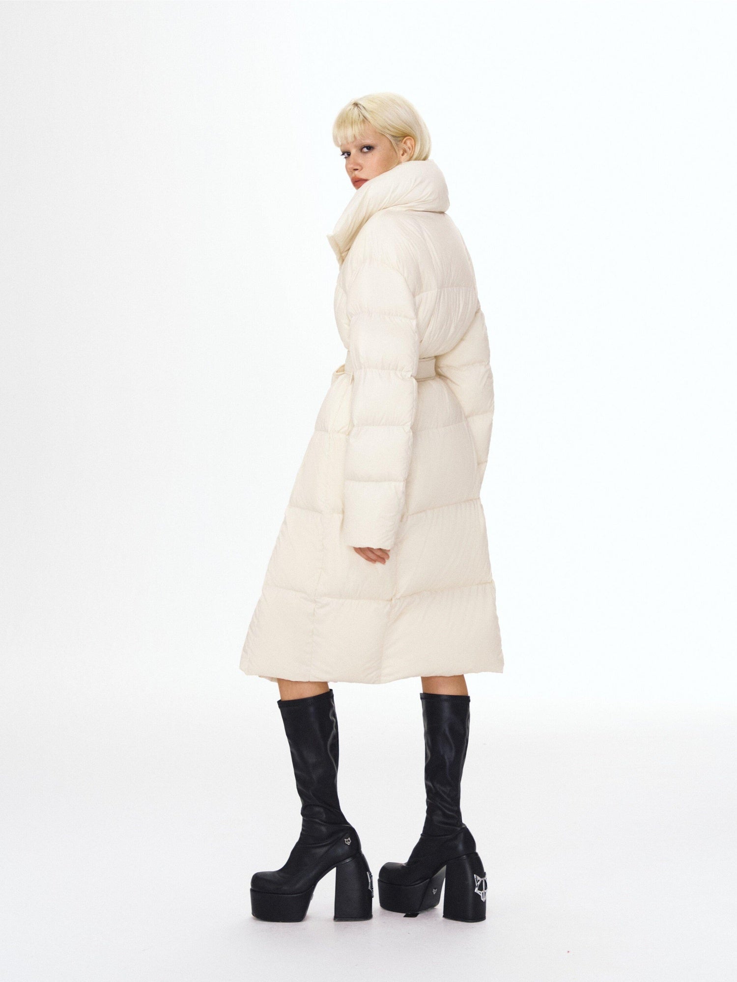 DeleteEx 90 Percent White Goose Down Warm Elegant Long Belted Women Down Jackets