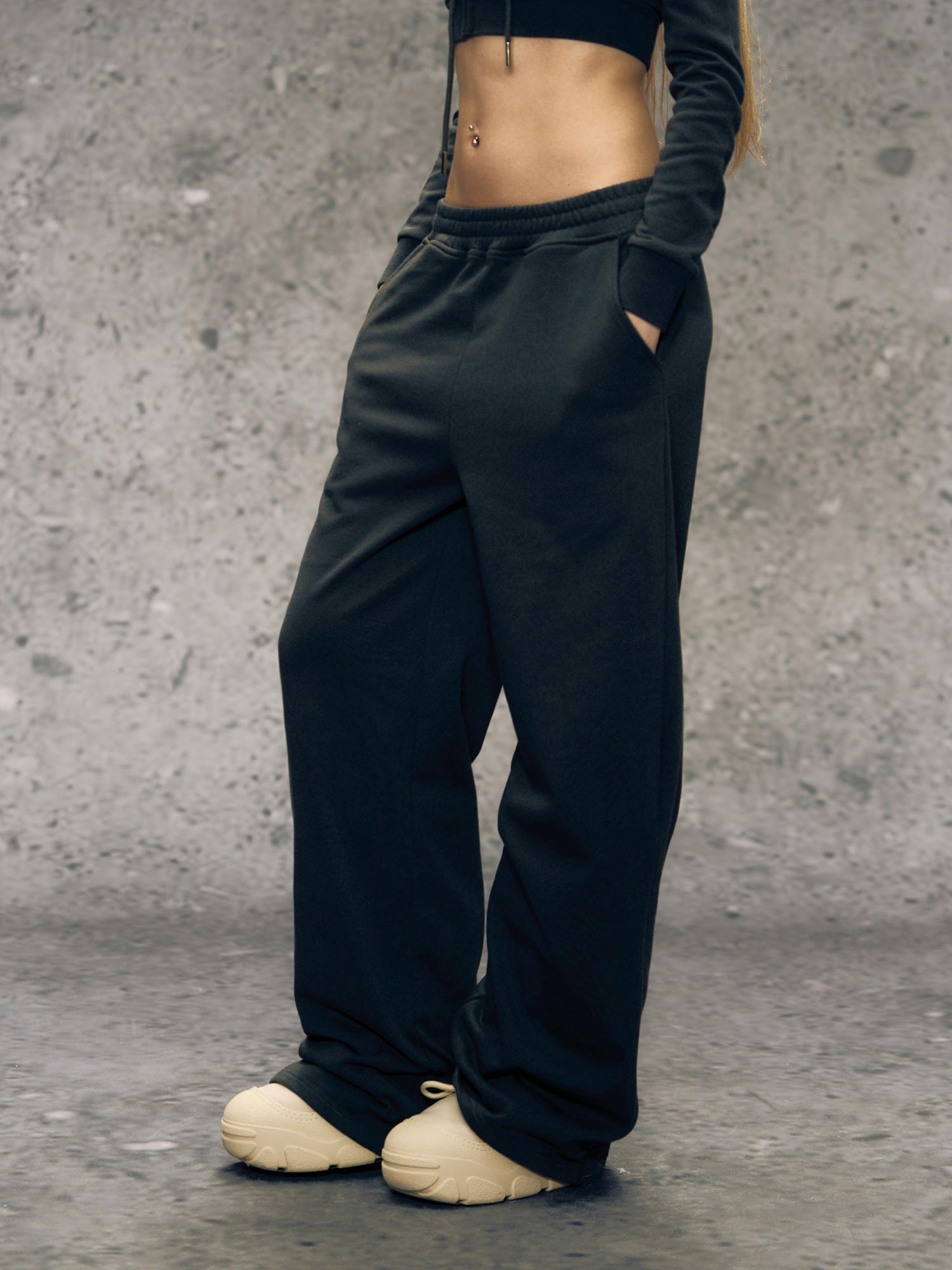 DeleteEx Cotton Blend Breathable Slim Fit Womens Charcoal White Top & Pants Sets