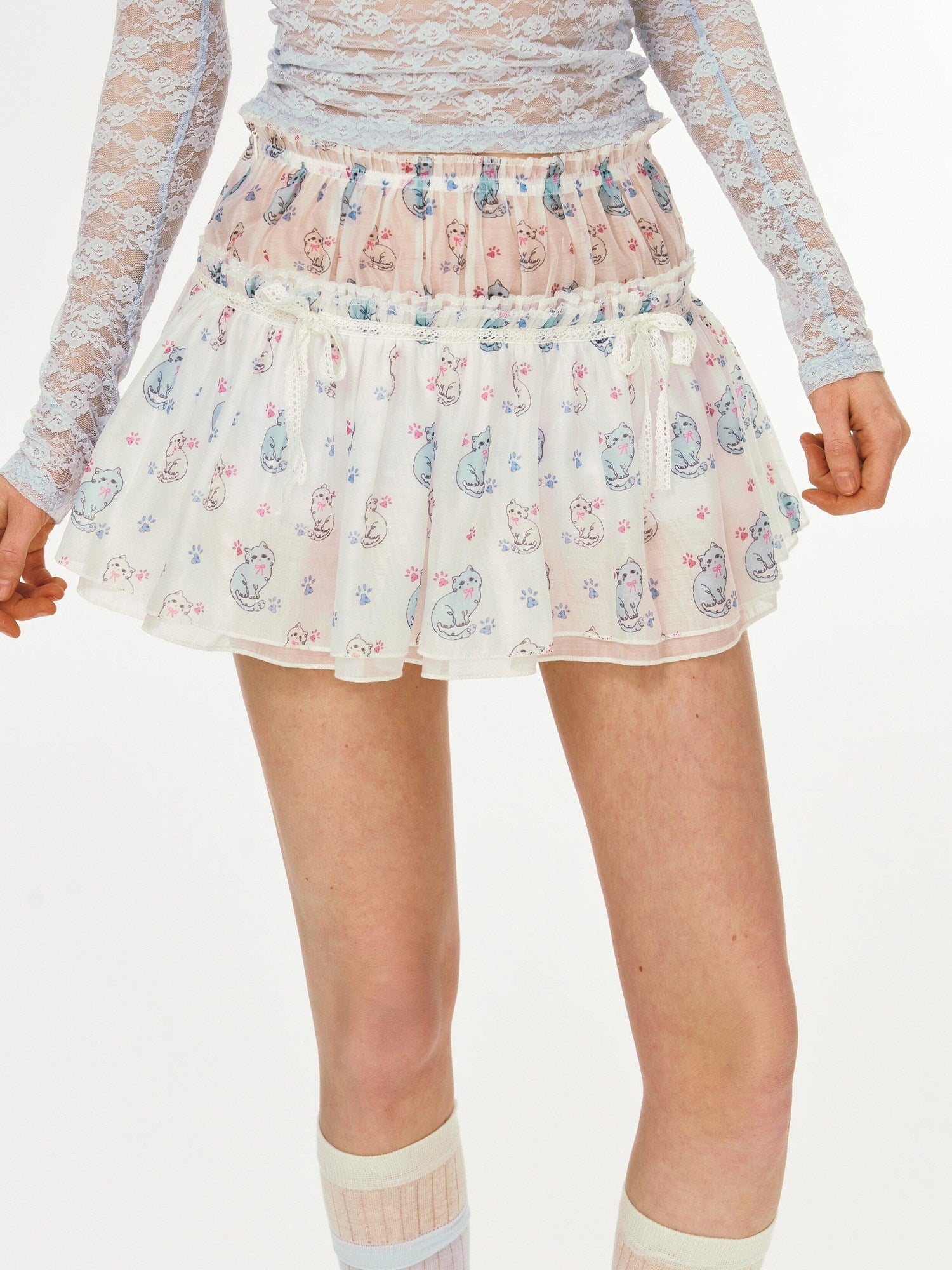 DeleteEx Gorgeous 3D Embellished White A Line Mid Rise Youth Polyester Mini Skirts