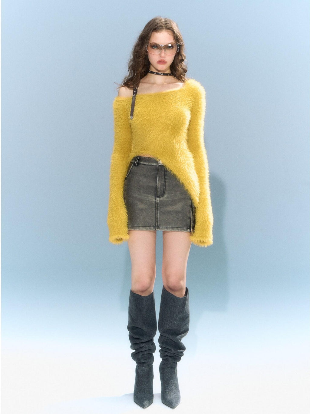 DeleteEx Lightweight Pure Nylon Side Slit Pullover Women Knitwear Yellow Brown Sweaters