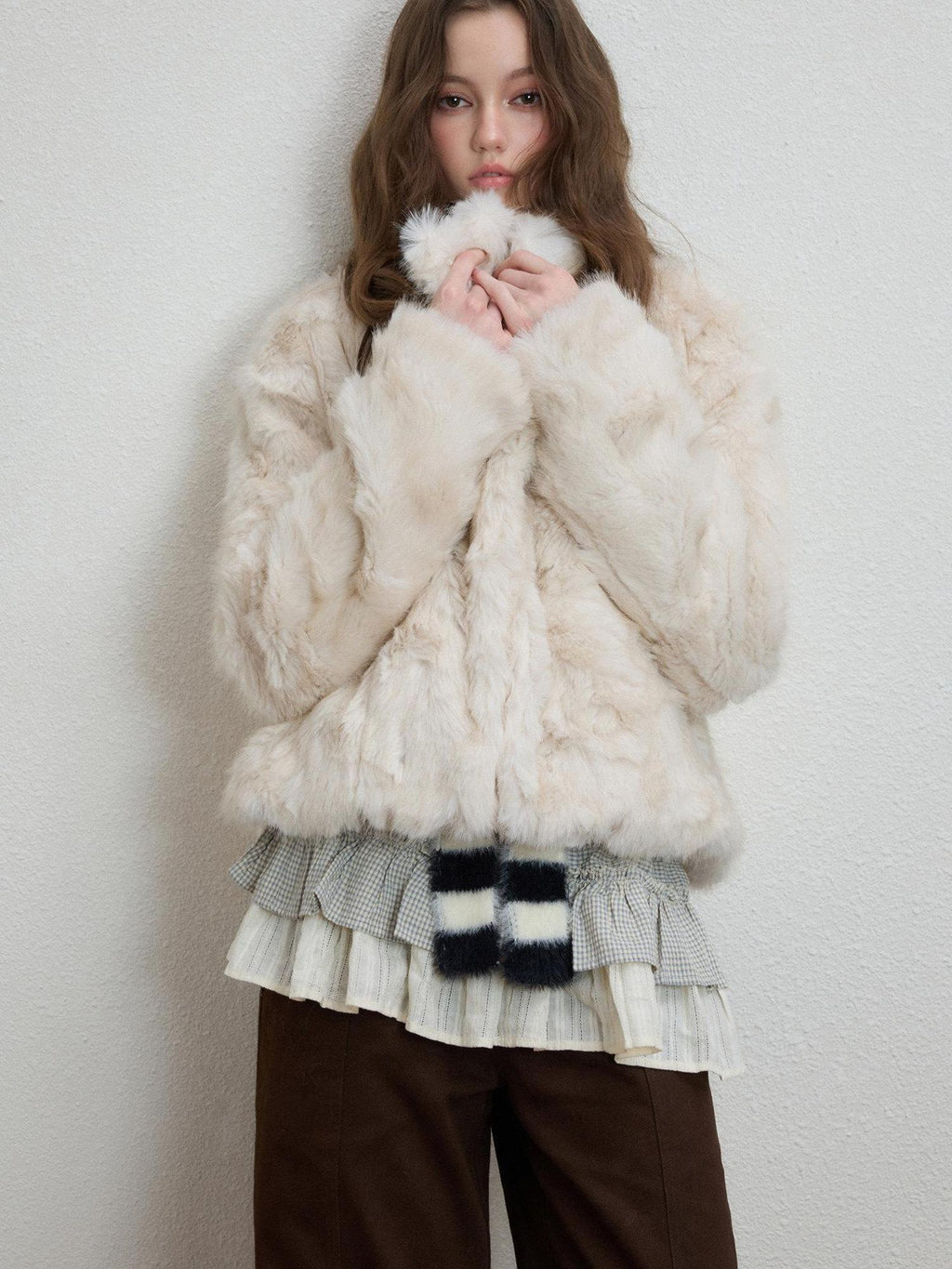 Luamoss Cozy Thick Asymmetric Short Coat Loose Casual Warm Women Off White Faux Fur Coats