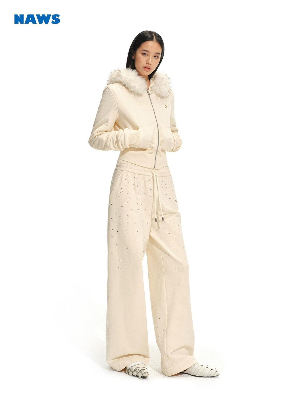 NAWSNOTAWEAR Cloud Beige Soft Zip Loose Fit Commuter Long Sleeve Womens Casual Hoodie