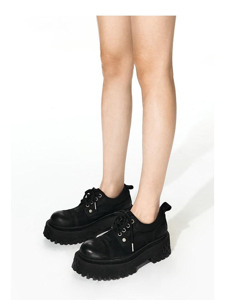 NAWSNOTAWEAR Comfy Suede Leather Lace Up Round Toe Mid Heel Platform Commuter Flats