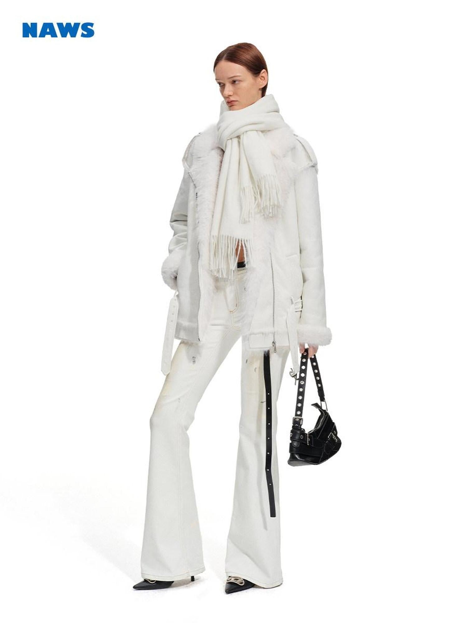 NAWSNOTAWEAR Fox Fur Collar Loose Fit Zip Front Women Everyday Snow White Thick Short Coat