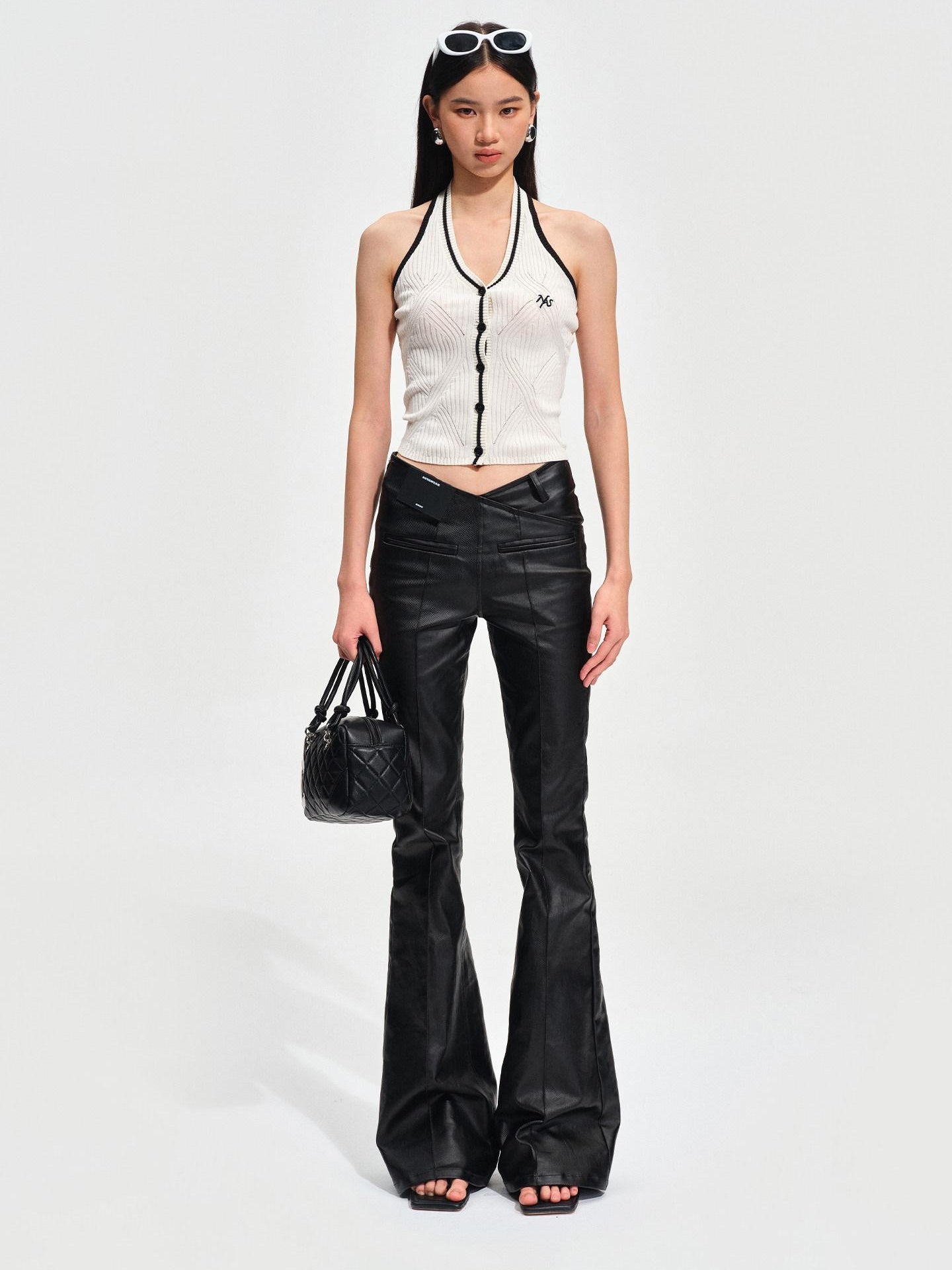 NAWSNOTAWEAR Shape Retaining Vintage Slim Natural Waist Mid Stretch Solid Black Flared Jeans