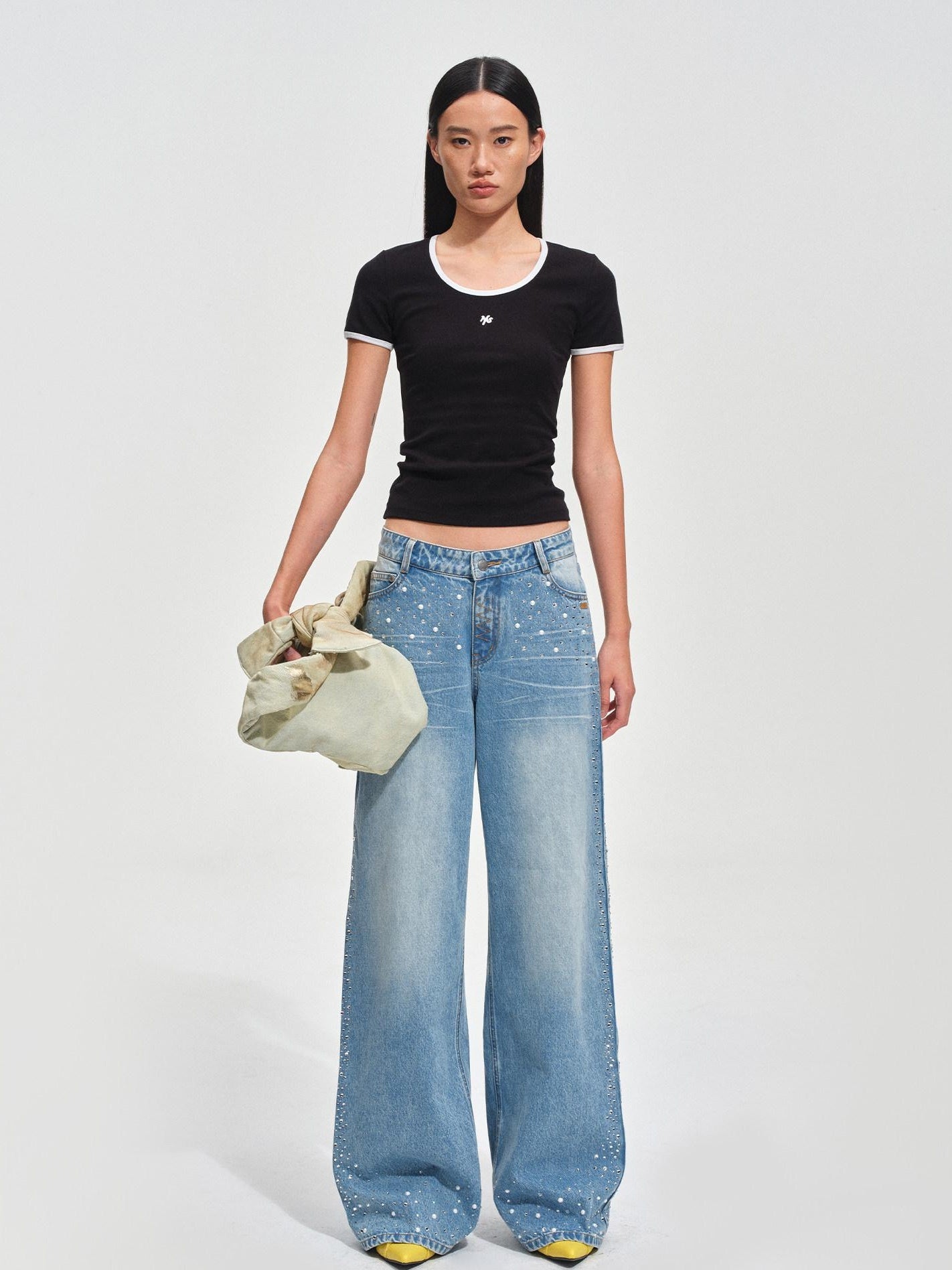 NAWSNOTAWEAR Ultra Thin Breathable Slim Fit Contrast Crewneck Women Short Sleeve T-Shirts