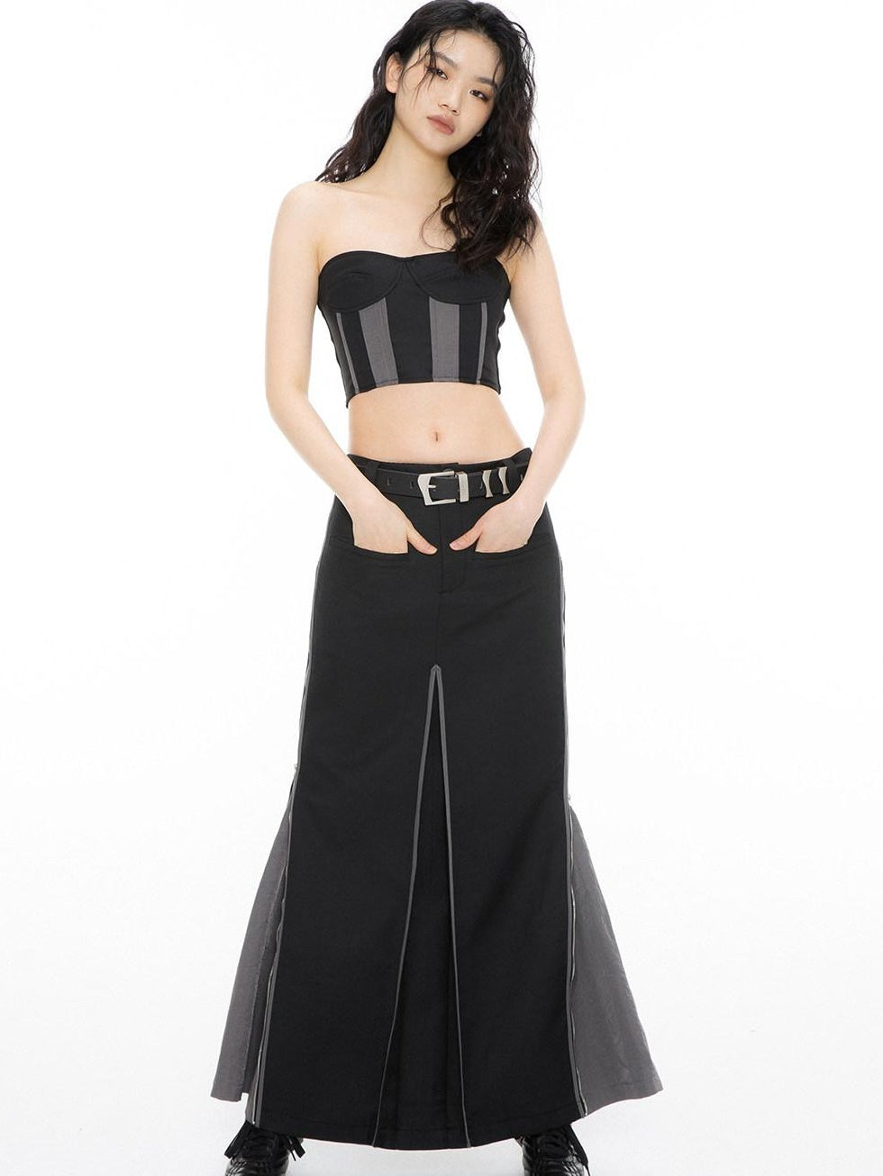 ALINNVSTUDIO Original Design Slim Fit Short Crop Strapless Black Colorblock Chic Tube Tops