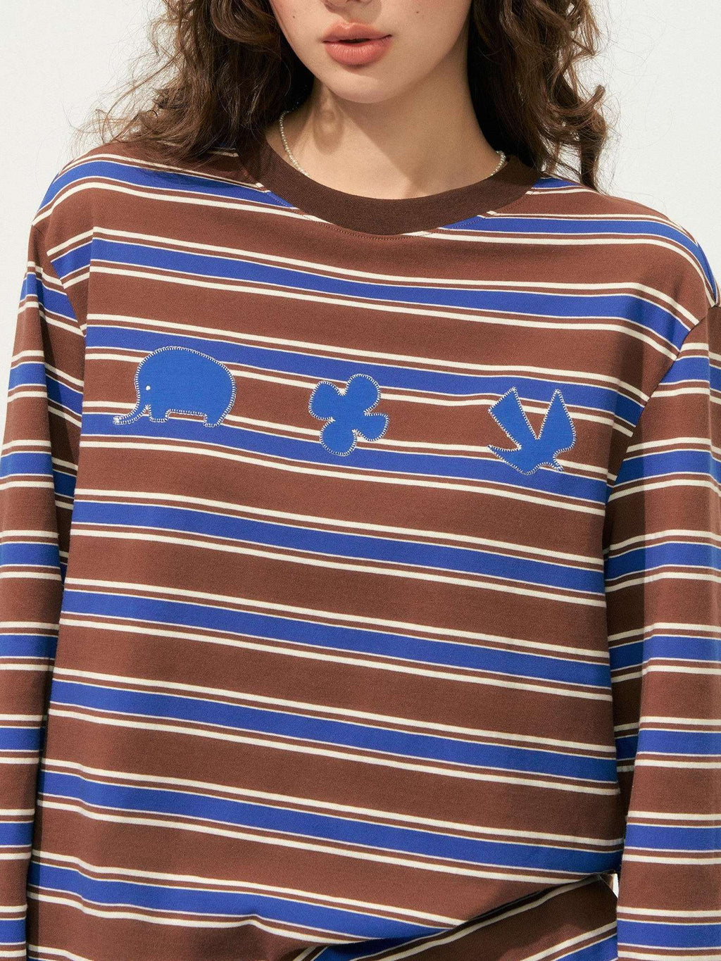 SOMESOWE Creative Embroidered Print Loose Crewneck Women Striped Long Sleeve T-Shirts