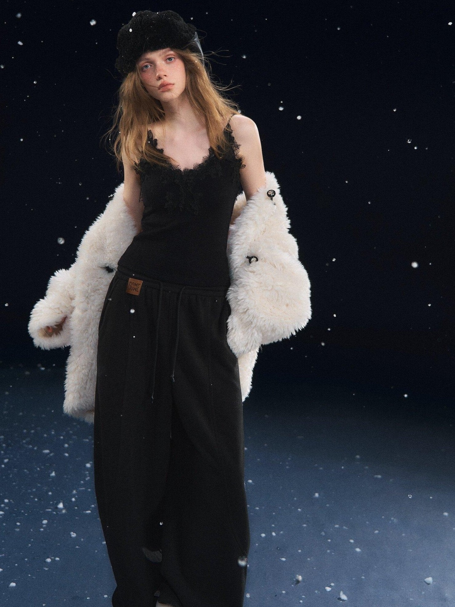 SOMESOWE Lace V-neck Loose Fit Office Layering Strappy Women Black Ivory Camisoles