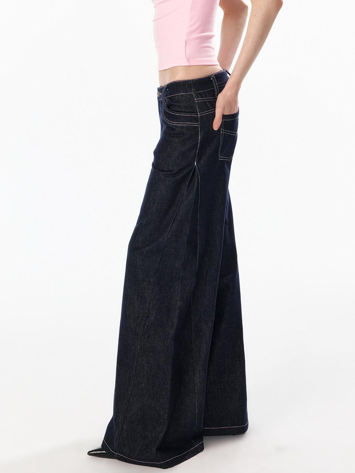 ALINNVSTUDIO Soft Cotton Low Rise Button Fly Loose Fit Women Classic Straight Leg Jeans
