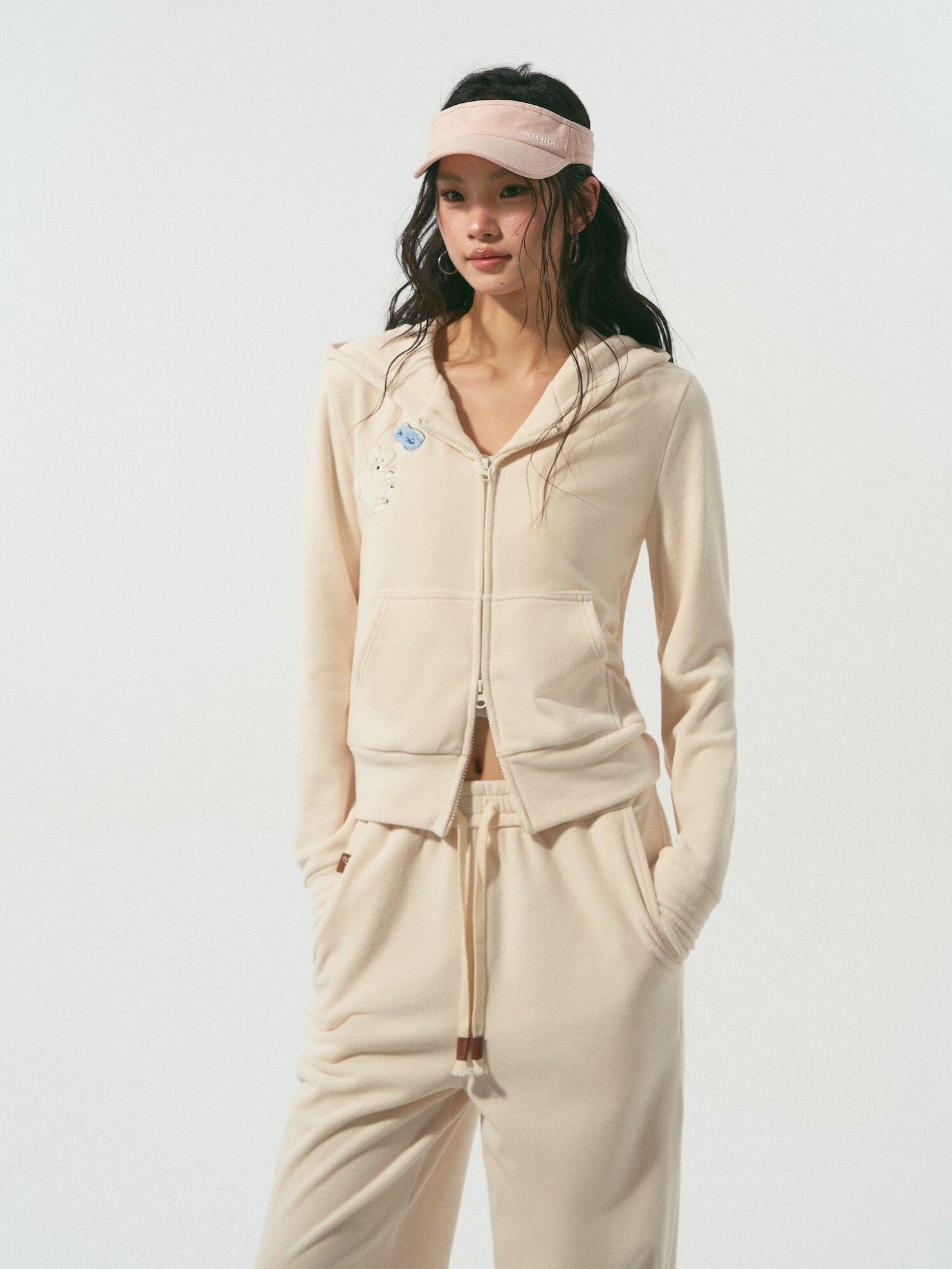 SOMESOWE Cozy Patchwork Loose Fit Casual Women Two Piece Set Goodnight Bear Sweatpants
