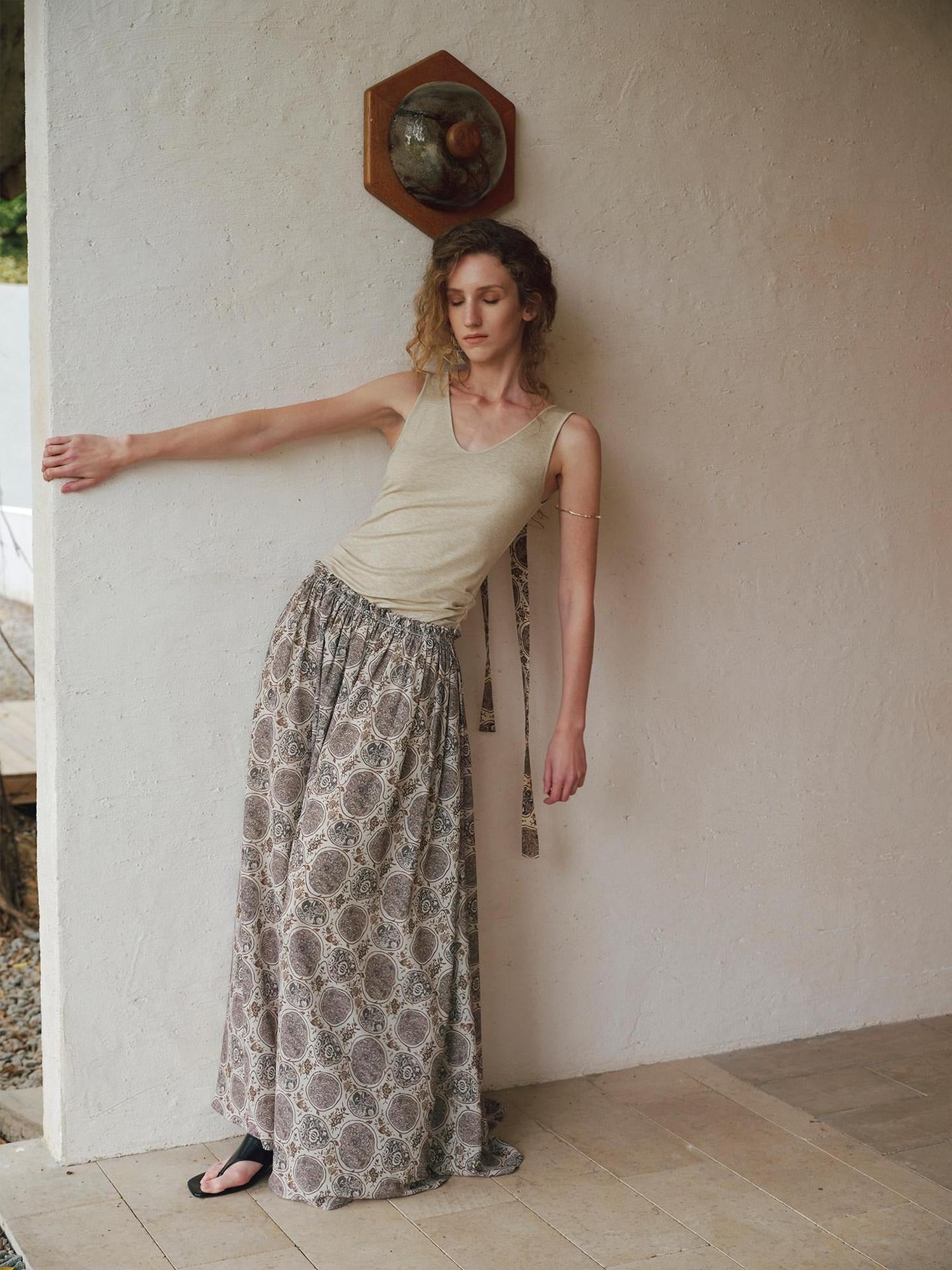 someonesometimes Lyocell Bamboo Linen Blend Pleated Panel Flared Mid Waist Women Maxi Dresses