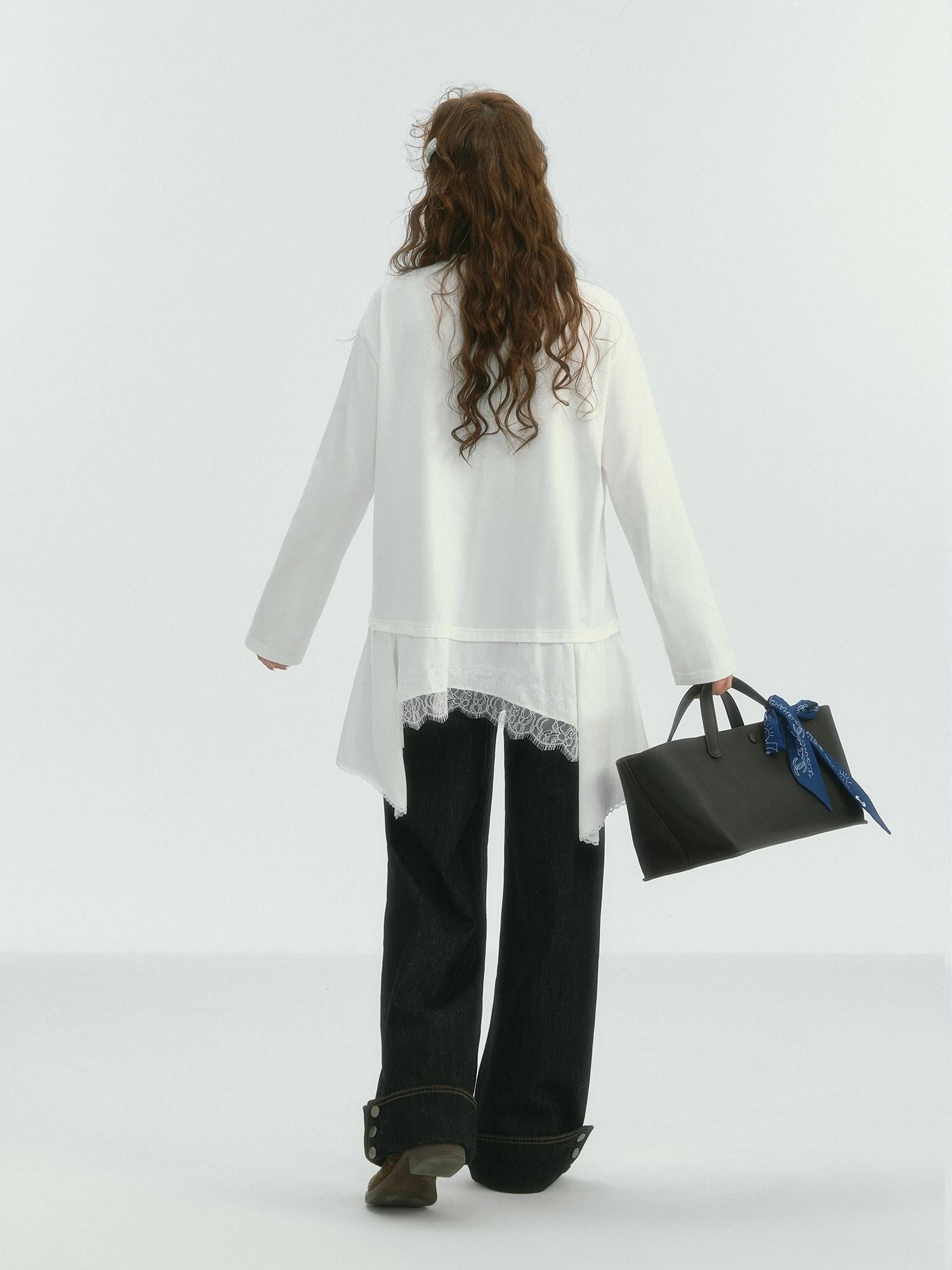 SOMESOWE Pu Spliced Details Loose Fit Office Workwear Women White Long Sleeve T-Shirts