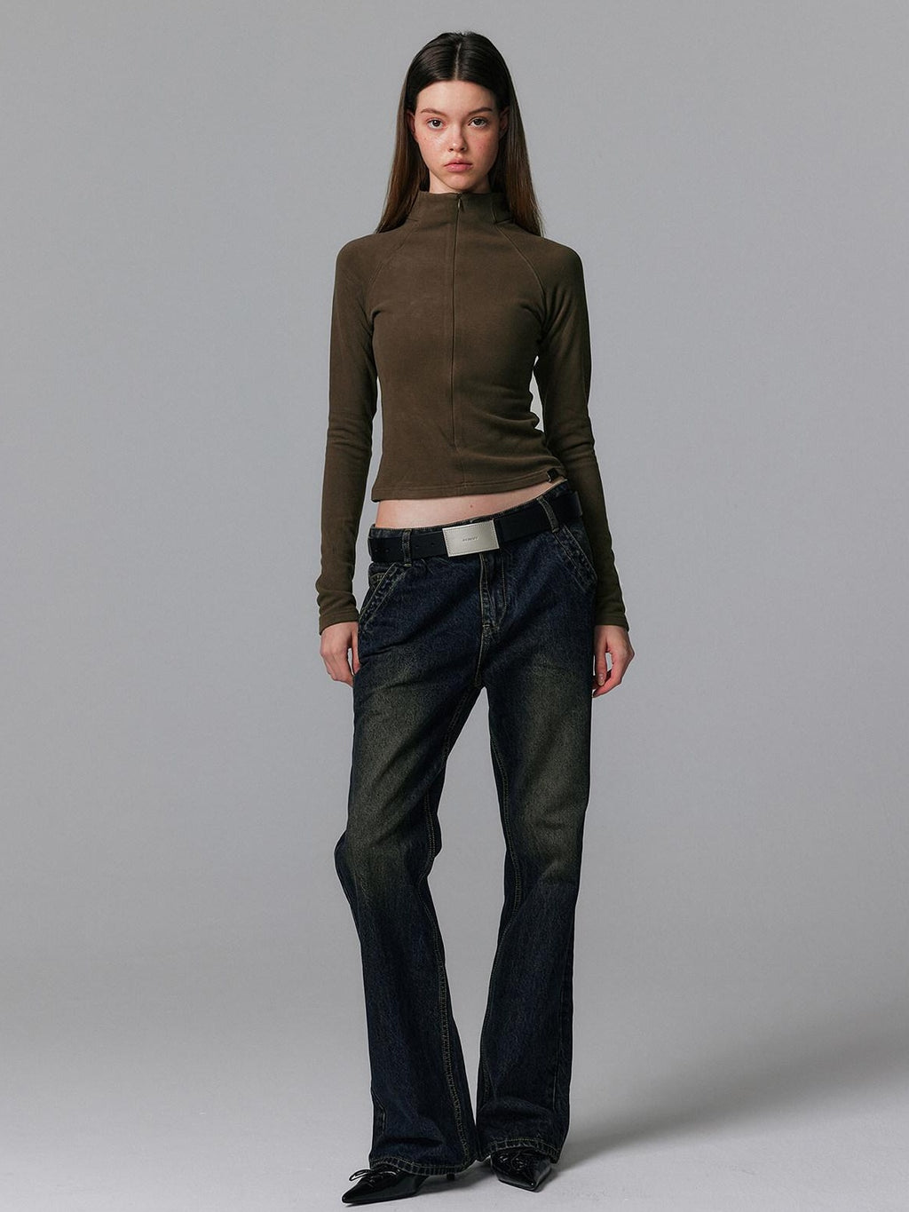 ALINNVSTUDIO Retro Washed Lowrise Micro Flare Cotton Button Fly Women Commute Flared Jeans