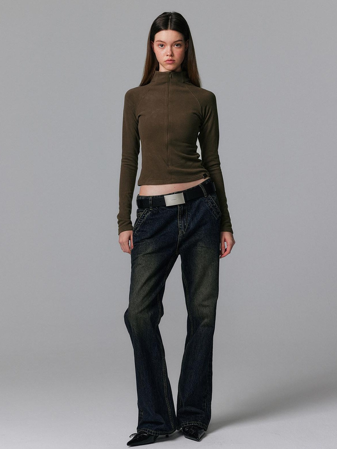 ALINNVSTUDIO Retro Washed Lowrise Micro Flare Cotton Button Fly Women Commute Flared Jeans