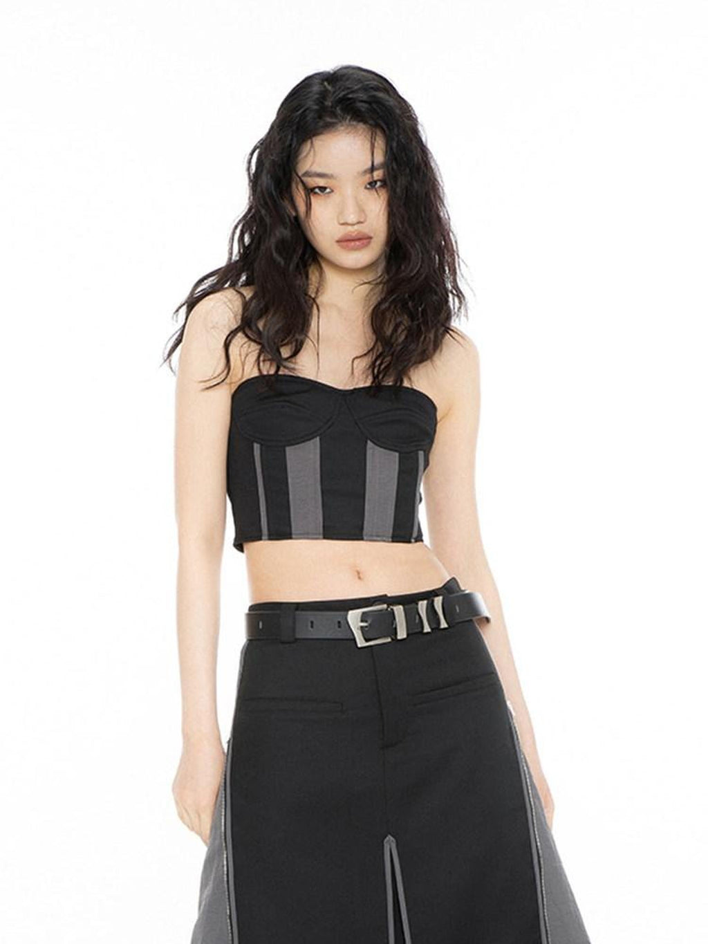 ALINNVSTUDIO Original Design Slim Fit Short Crop Strapless Black Colorblock Chic Tube Tops