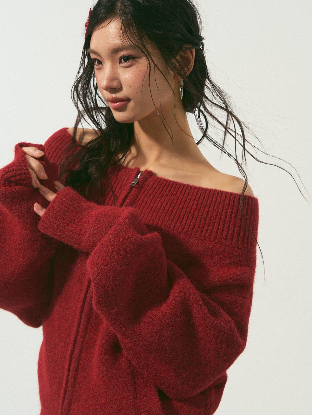 SOMESOWE Volcanic Red Knit Zipper One Shoulder Casual Regular Fit Women Daily Cardigans