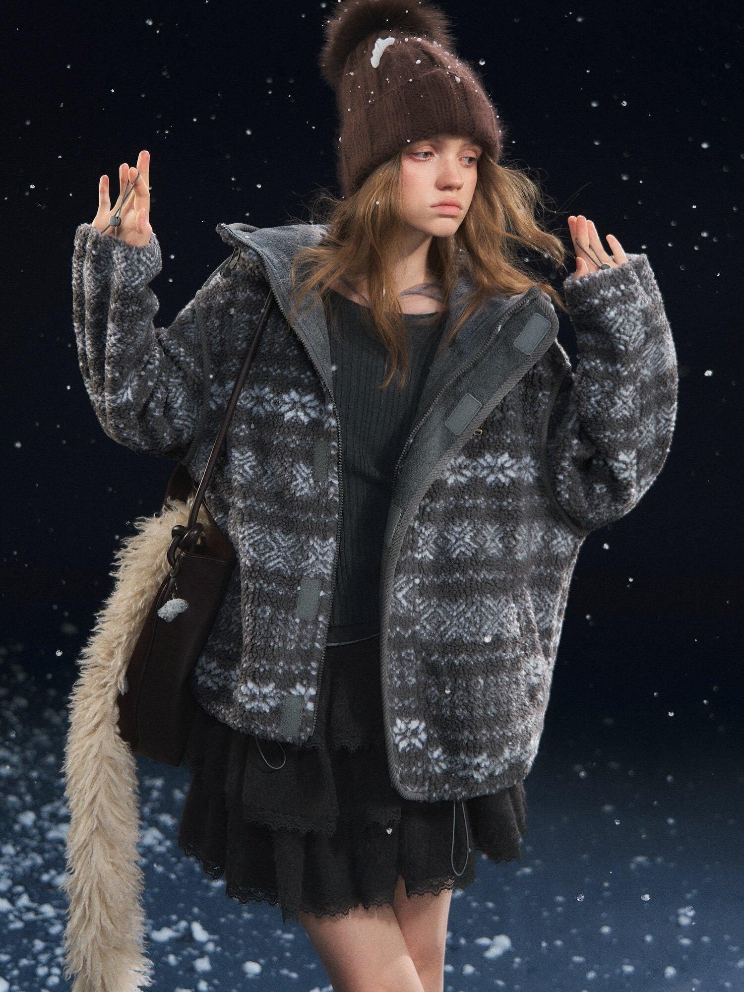 SOMESOWE Cozy Fleece Oversized Hooded Women Outdoor Zip Geometric Gray Jackets