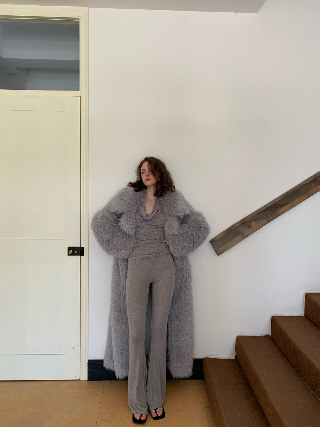 BUZHOU Luxurious Plush Fox Inspired Round Neck Longline Gray S M L Faux Fur Coats