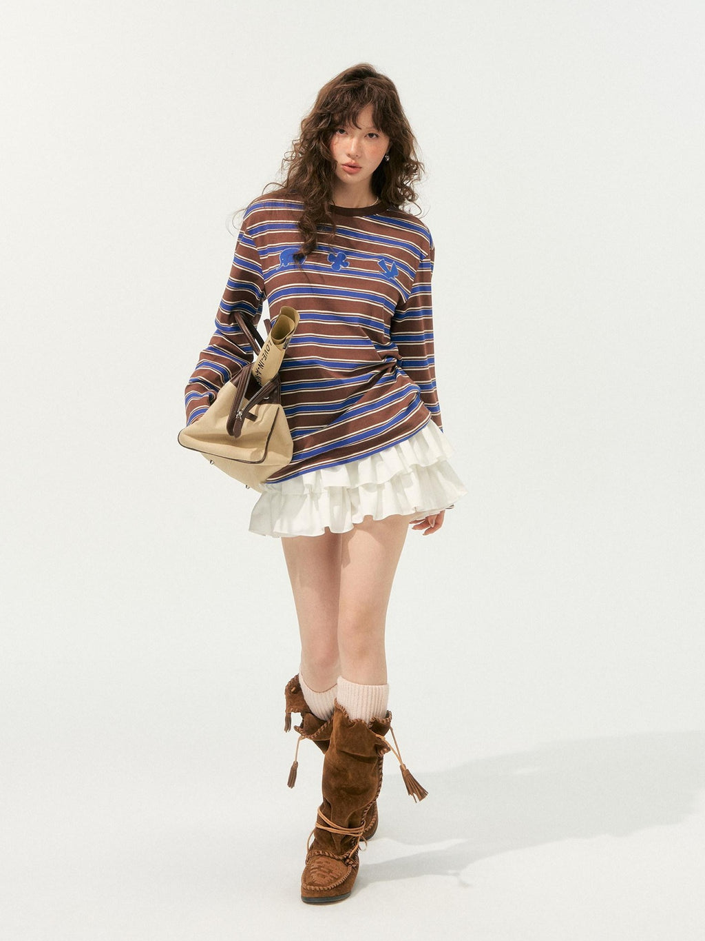 SOMESOWE Creative Embroidered Print Loose Crewneck Women Striped Long Sleeve T-Shirts