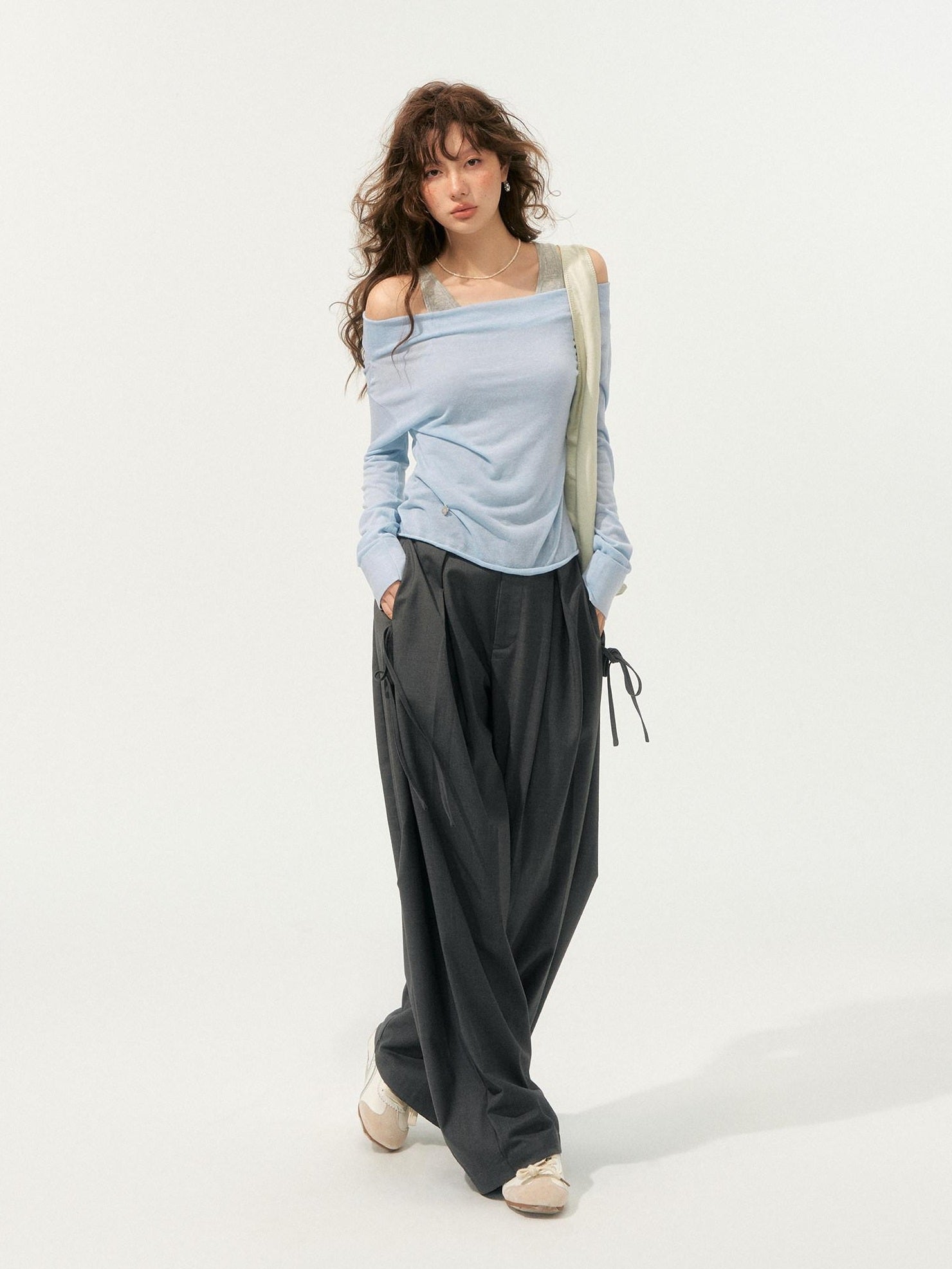 SOMESOWE Cozy Acrylic Blend Faux Layered Slim Fit Crew Neck Women Long Sleeve T-Shirts