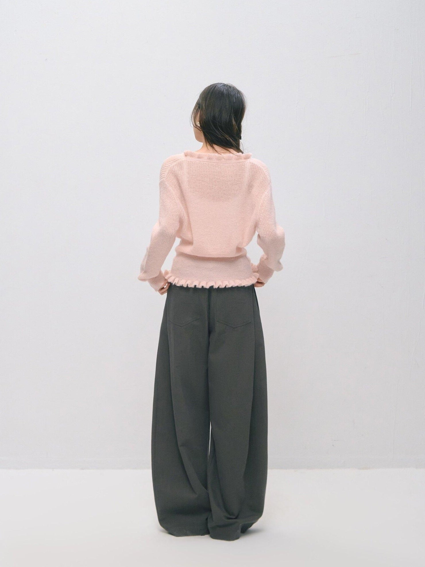 SOMESOWE Soft Acrylic Blend Casual Regular Fit Crewneck Buttoned Women Pink Cardigans