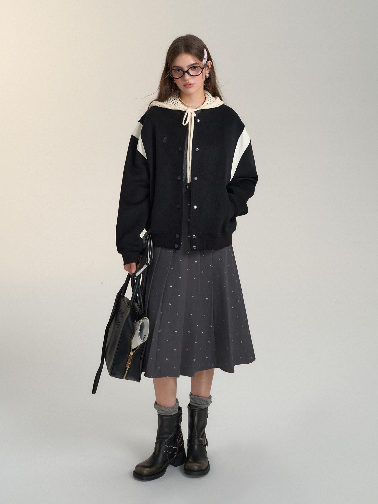 SOMESOWE Smart Commuter Relaxed Turn Down Collar Button Solid Black Gray Bomber Jackets