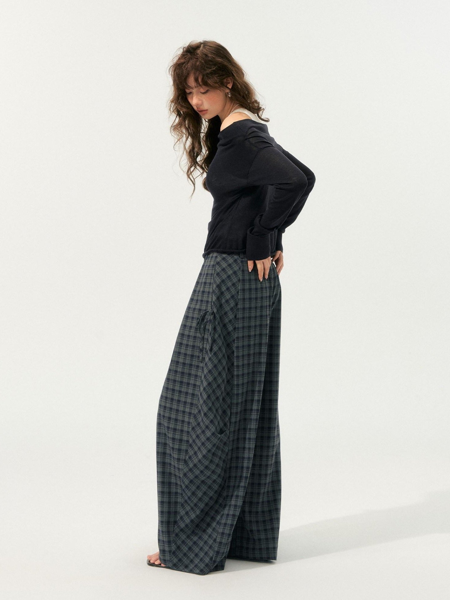 SOMESOWE Plaid Pocket Loose Fit Natural Waist Button Grey Casual Women Wide Leg Pants