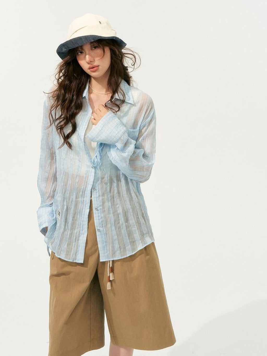 SOMESOWE Original Design Breathable Tie Bow Applique Pleated Straight Fit Women Shirts