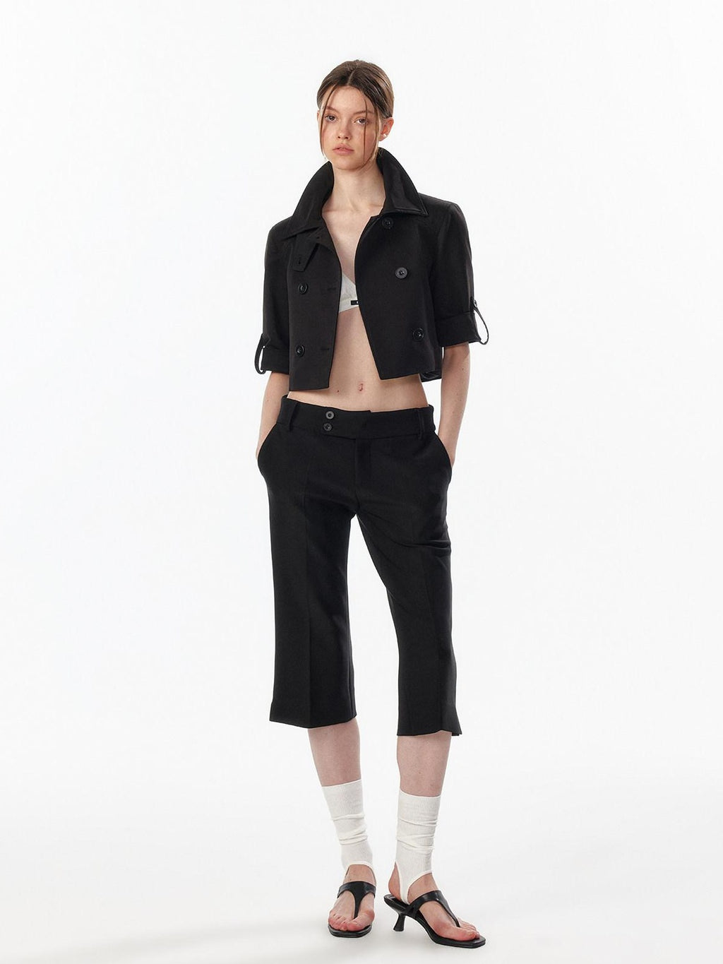 ALINNVSTUDIO Low Waist Button Detail Slim Side Slit Womens Polyester Mid-Length Shorts