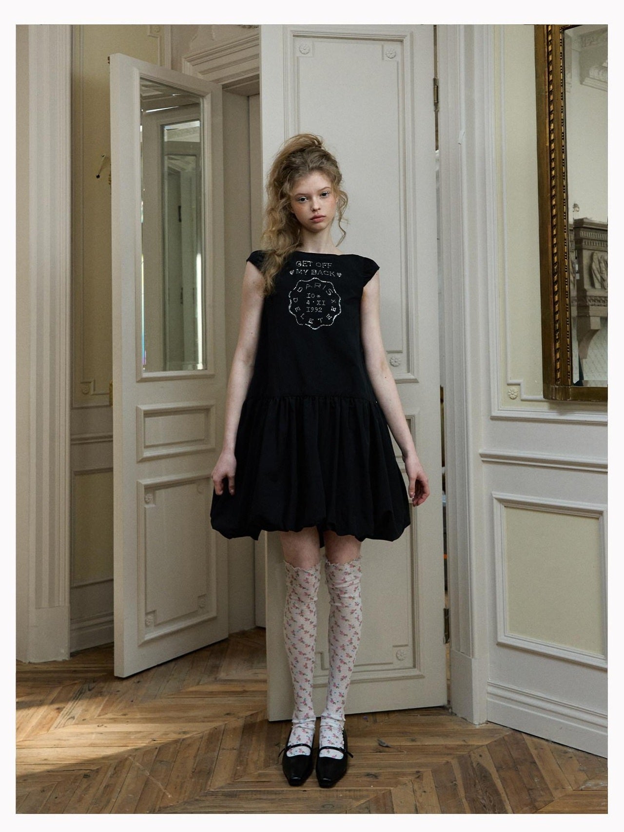 DeleteEx Sweet Flirty Flutter Sleeve Rhinestone Bubble Skirt Date Black Mini Dresses