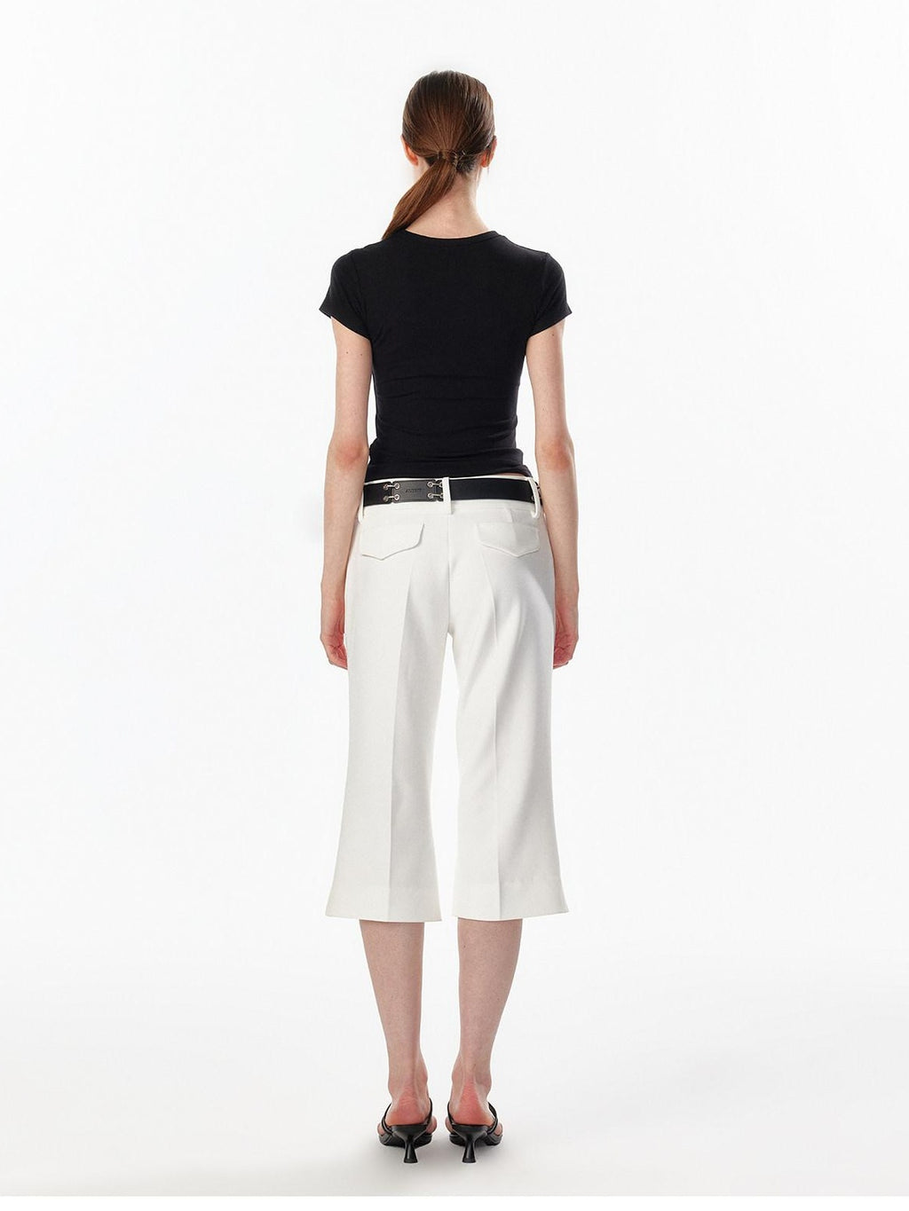 ALINNVSTUDIO Low Waist Button Detail Slim Side Slit Womens Polyester Mid-Length Shorts