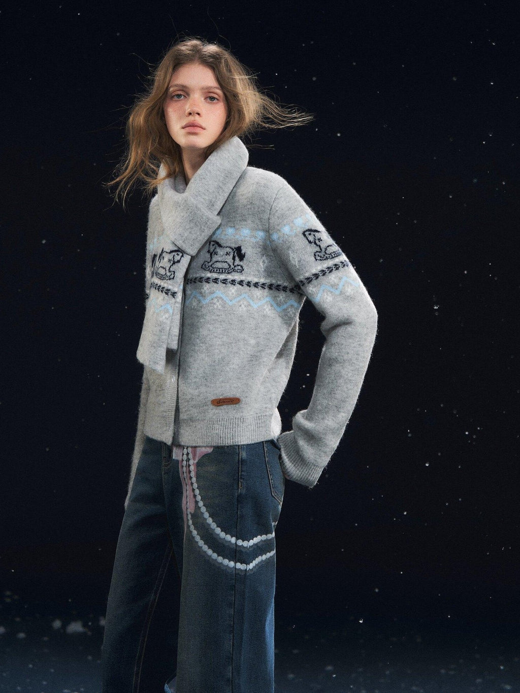 SOMESOWE Cozy Animal Contrast Knit Regular Fit Women Button Neck Cardigans