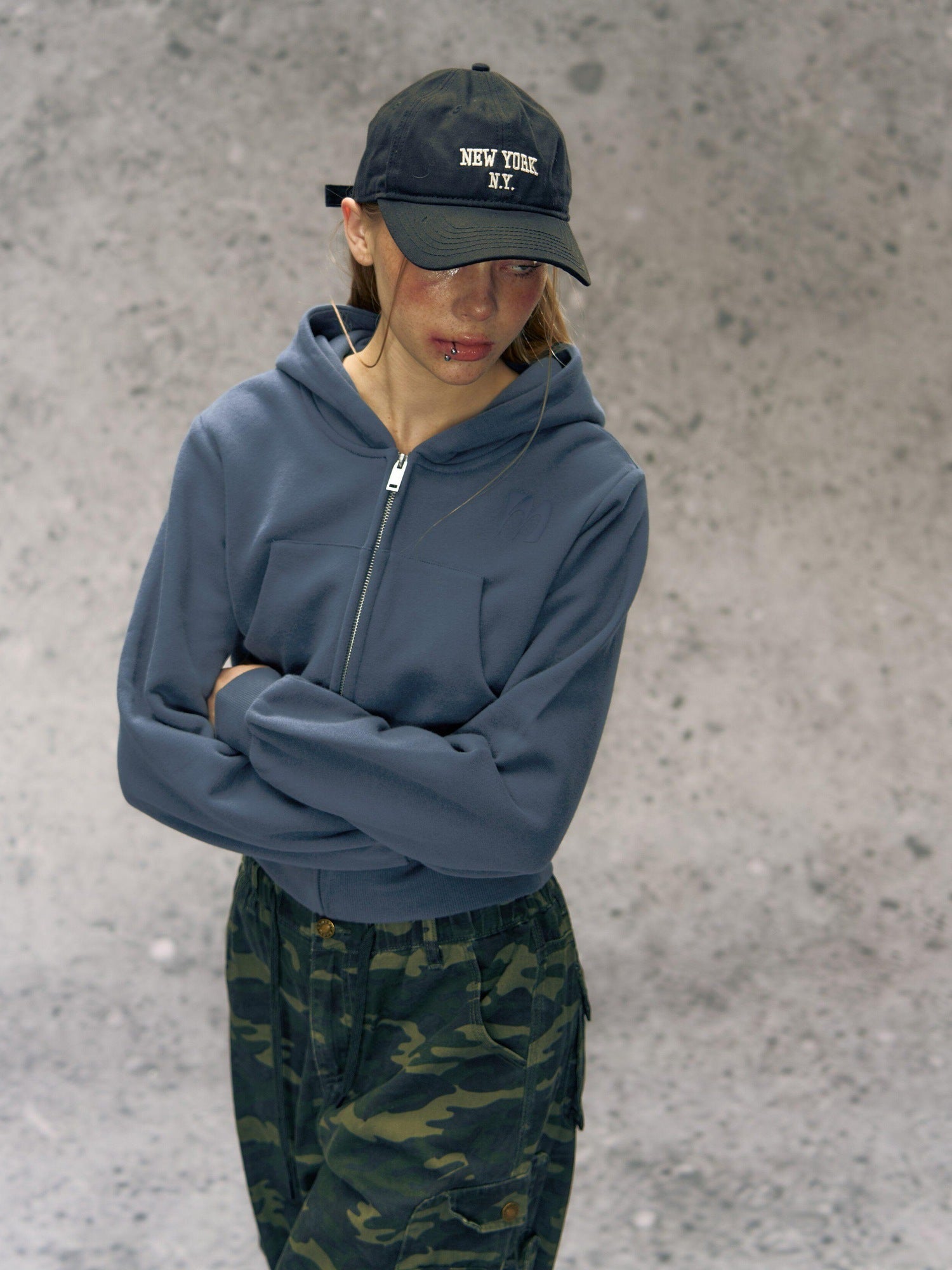 DeleteEx Soft Cotton Blend Zip Up Slim Cropped Street Style Women Solid Grey Blue Hoodie