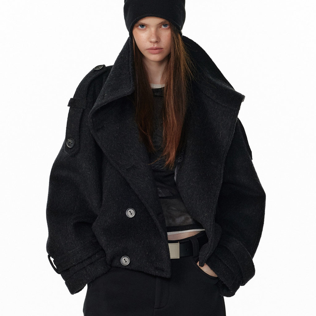 ALINNVSTUDIO_Double_Breasted_Short_Loose_Lapel_Commuter_Women_Thick_Black_Gray_Wool_Coats_MISSTT