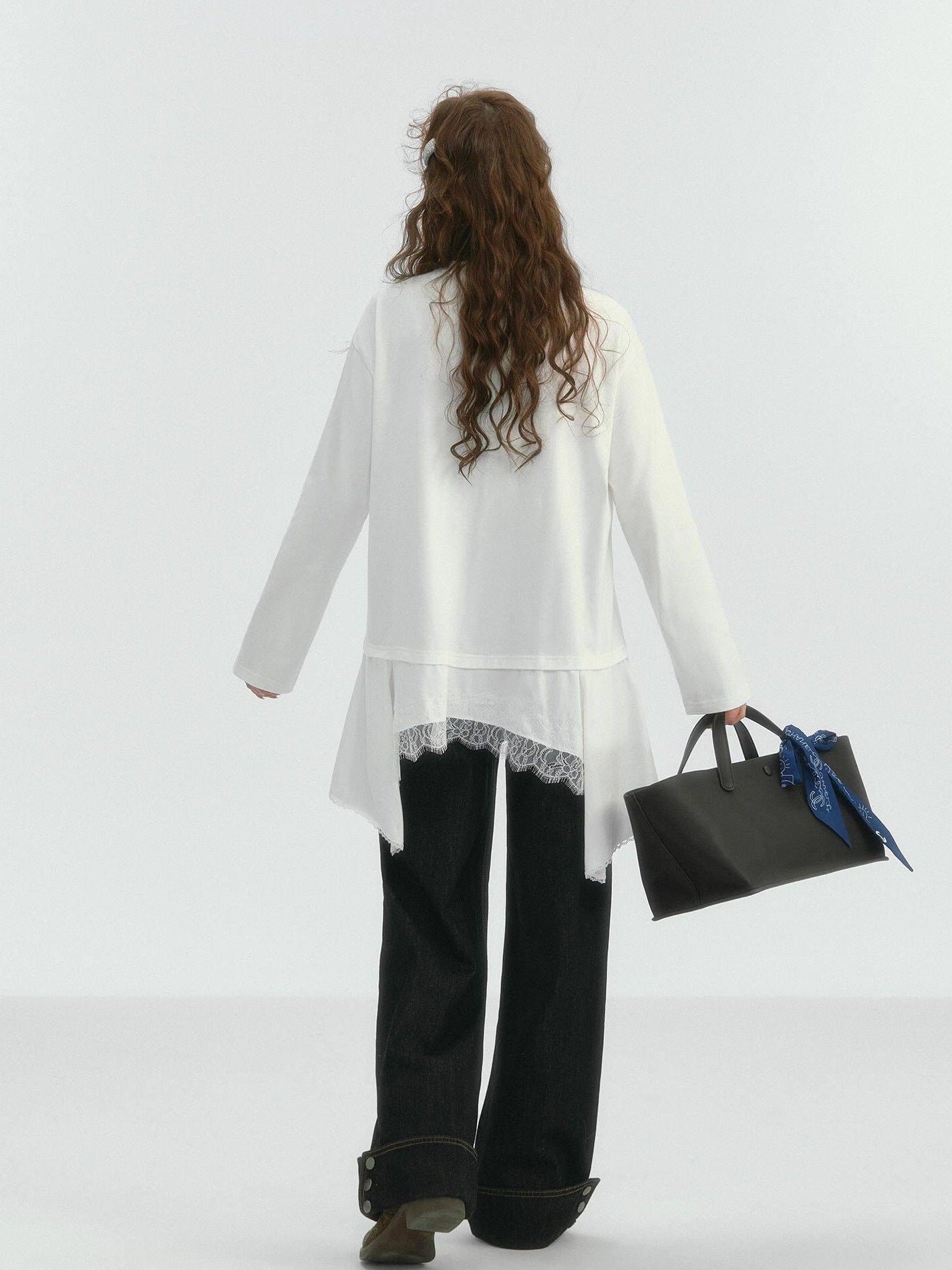 SOMESOWE Pu Spliced Details Loose Fit Office Workwear Women White Long Sleeve T-Shirts