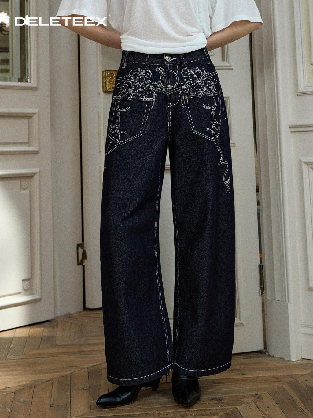 DeleteEx Embroidered Natural Waist Button Fly Micro Stretch Women Black Wide Leg Jeans