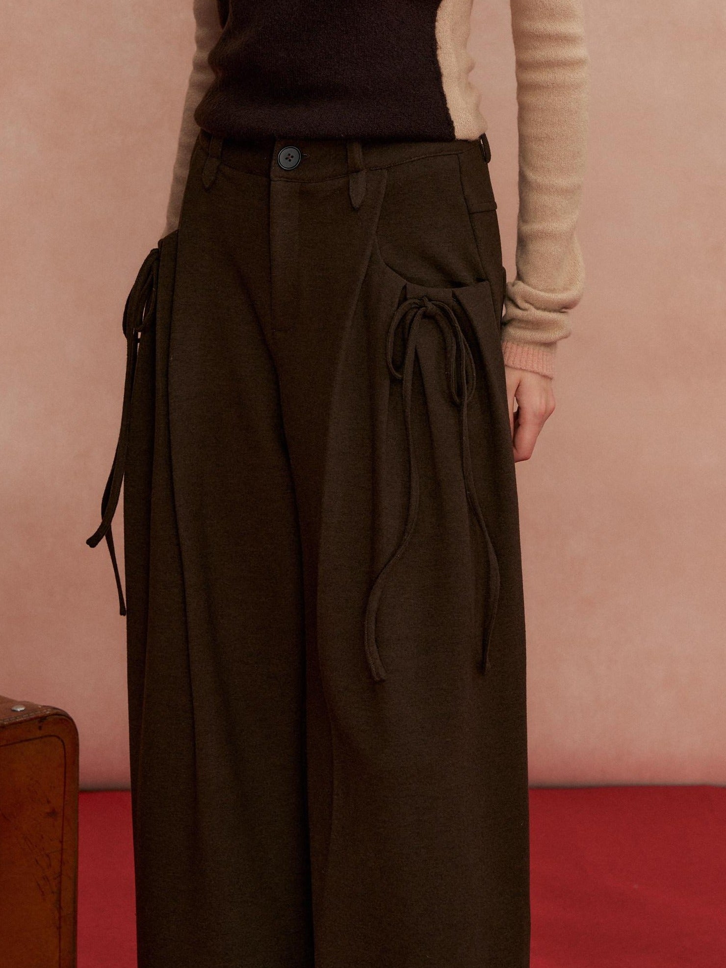 SOMESOWE Pleated Pockets Bow Print Natural Waist Casual Women Wide Leg Pants