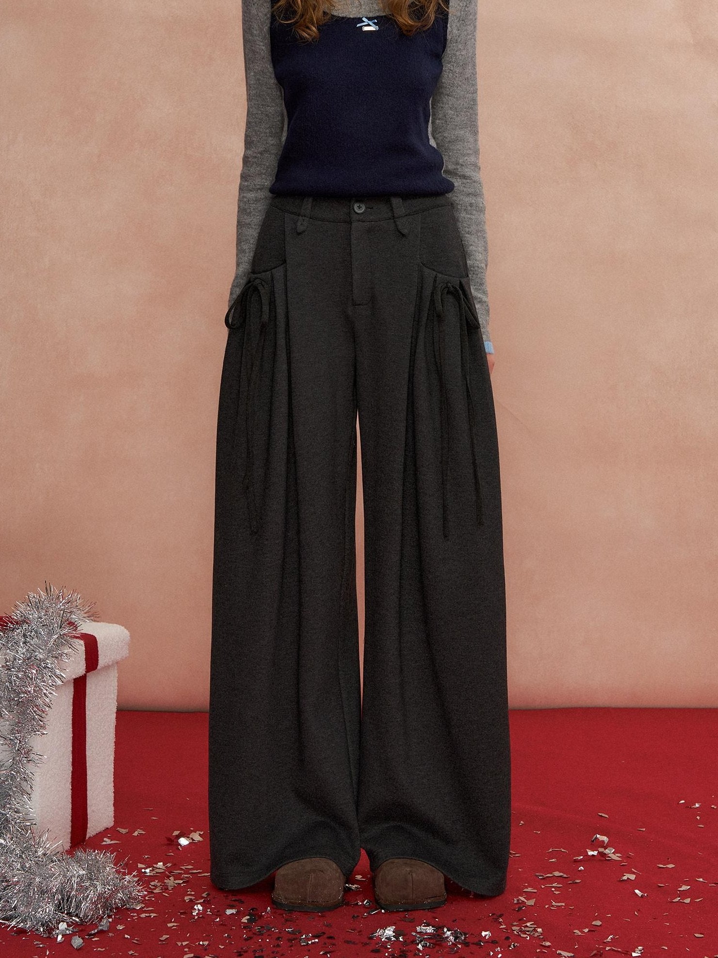 SOMESOWE Pleated Pockets Bow Print Natural Waist Casual Women Wide Leg Pants