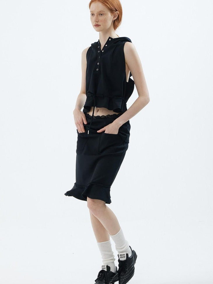 ALINNVSTUDIO Versatile Cropped Spaghetti Strap Solid Black Gray For Young Women Tank Tops