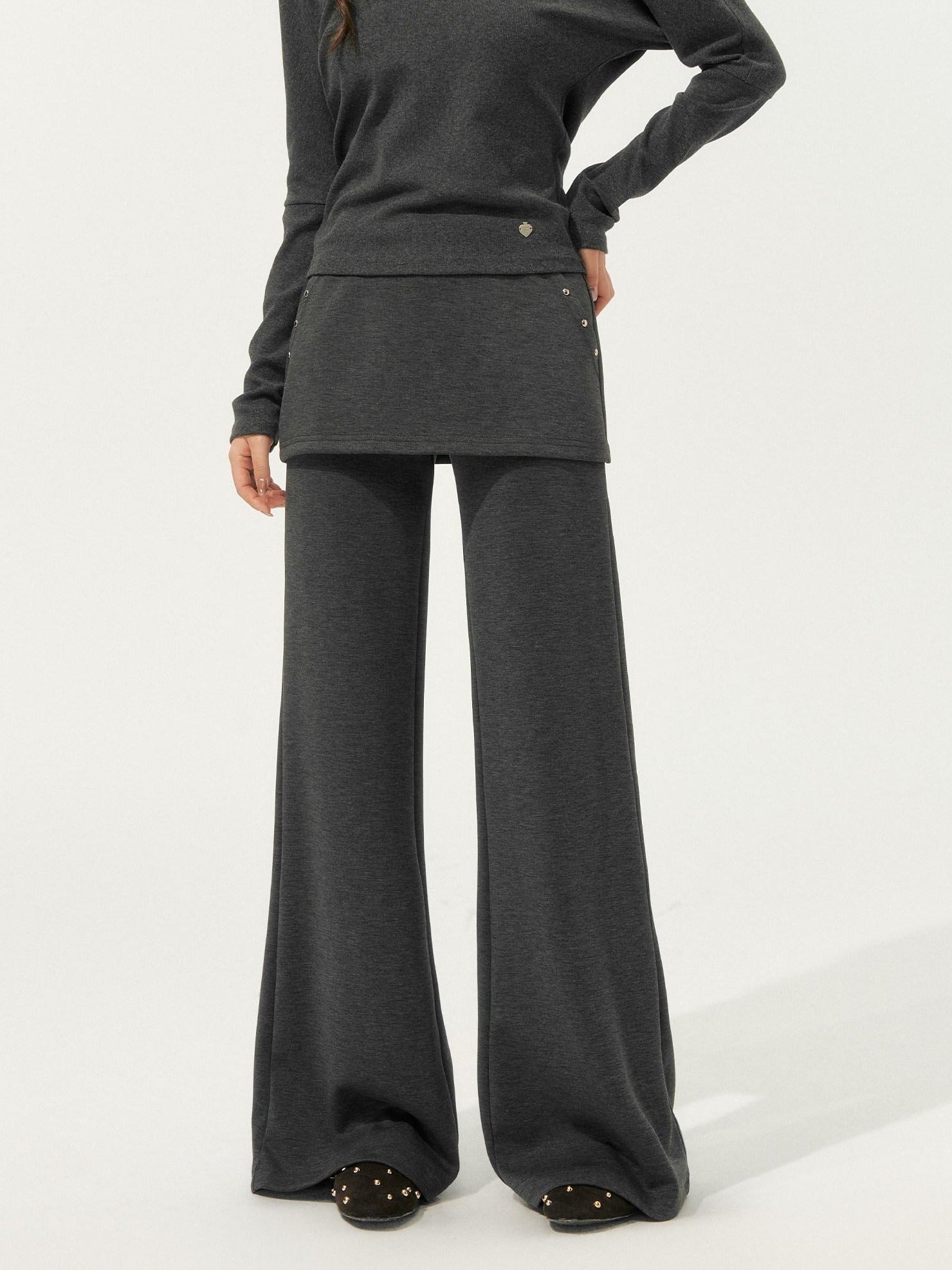 SOMESOWE Cozy Knit V-neck Cropped Batwing Top Loose Straight Pants Top & Pants Sets
