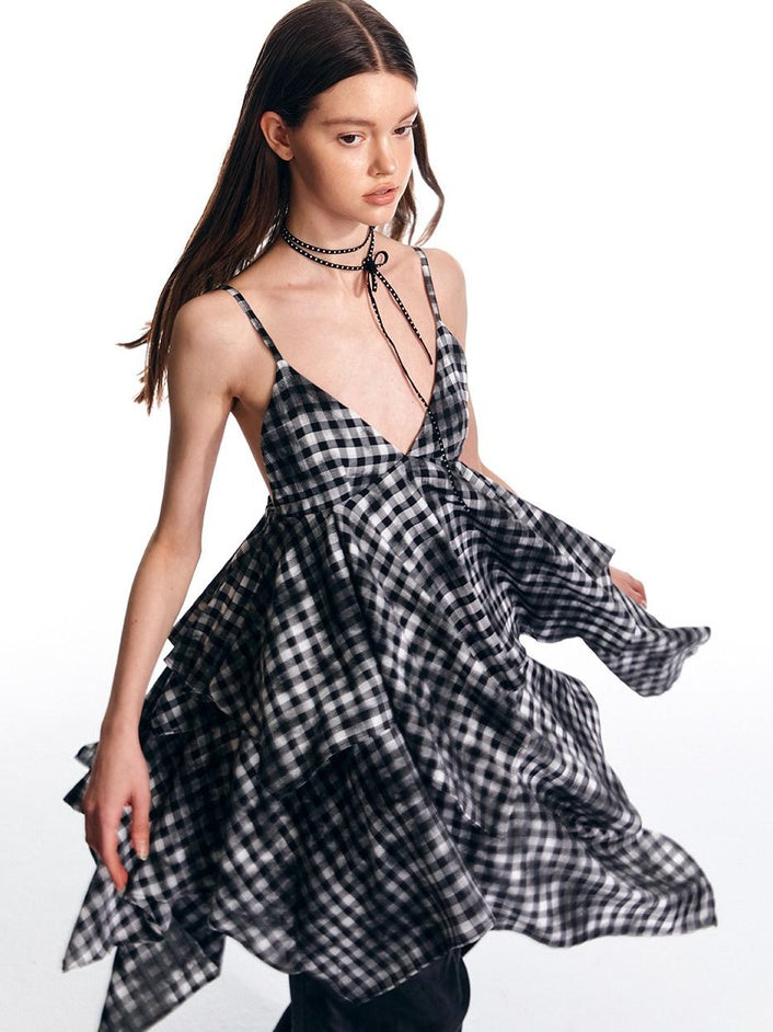 ALINNVSTUDIO Plaid Strappy Polyester Sweet Spicy Sleeveless Youth City Commute Midi Dresses