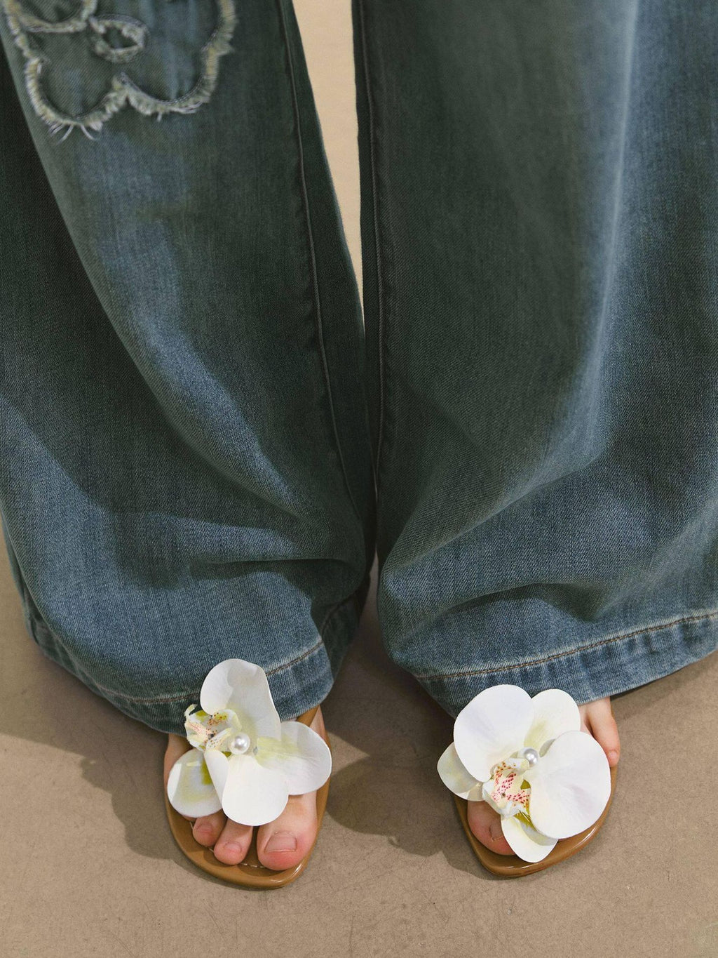 SOMESOWE Washed Cotton Stretch Casual Natural Waist Denim Womens Straight Leg Jeans