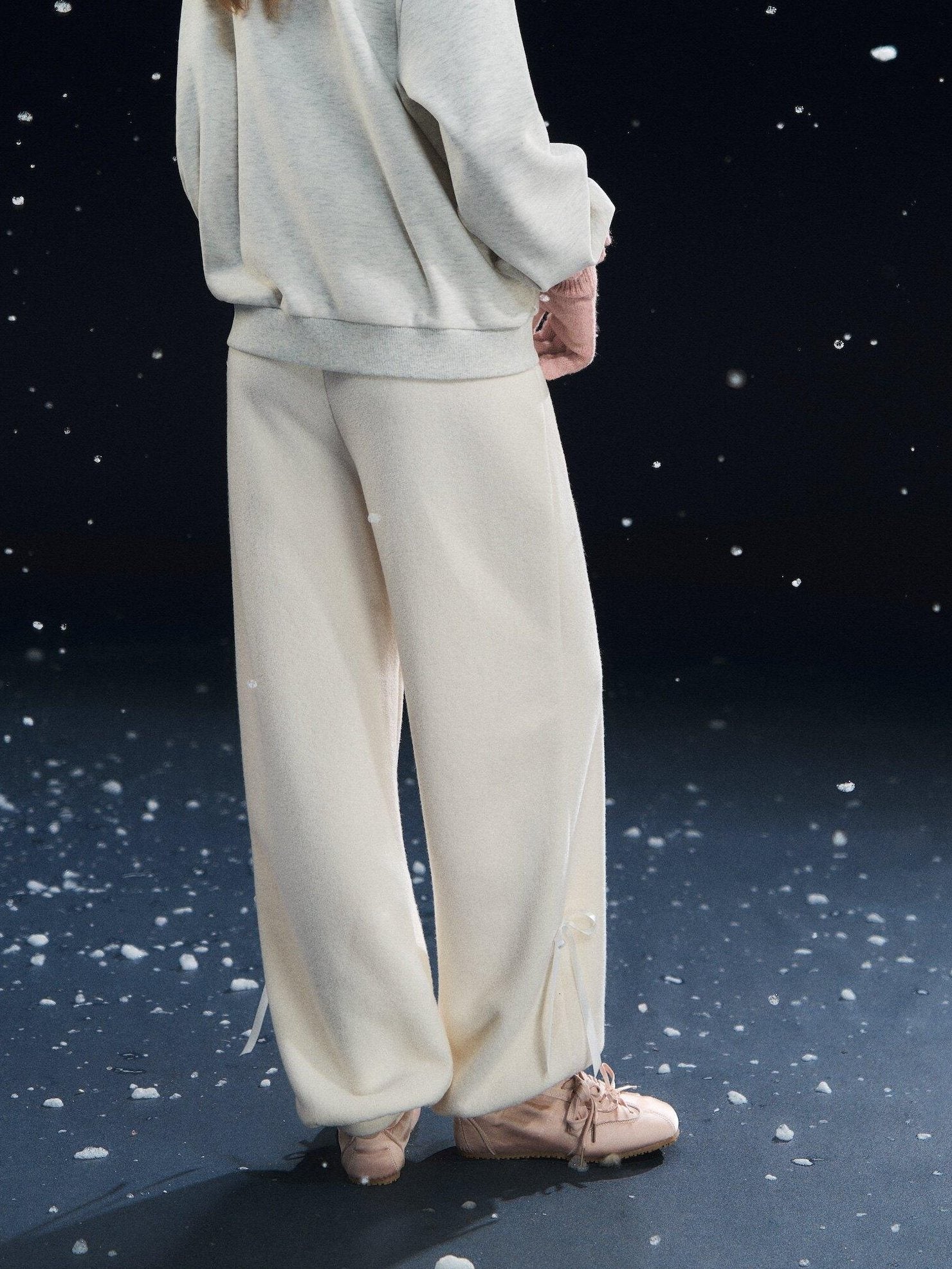 SOMESOWE Original Relaxed Tapered Jogger Drawstring Pockets Natural Waist Sweatpants